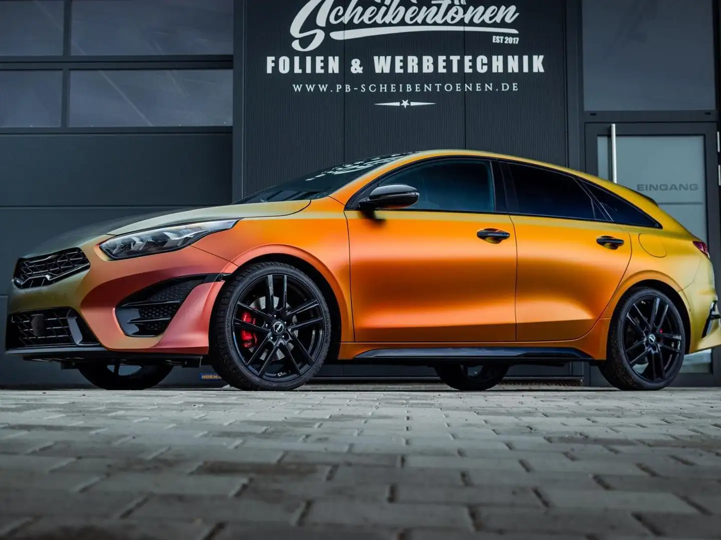 Kia ProCeed / pro_cee'd ProCeed 1.6 T-GDI DCT7 OPF GT Schwarz - 1