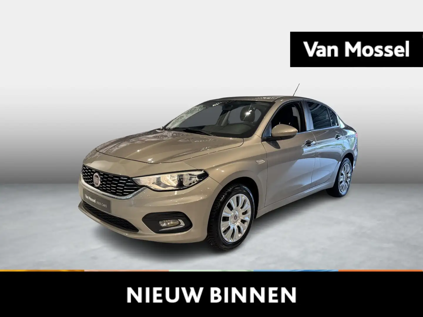 Fiat Tipo 1.4 16V Lounge Beige - 1