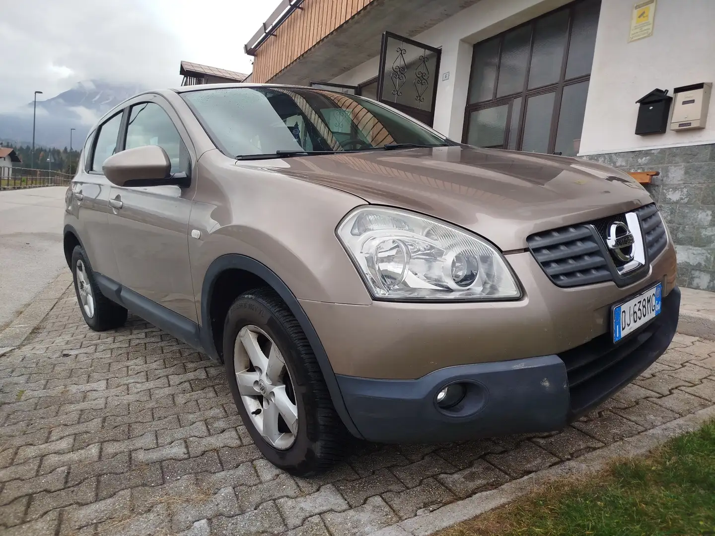 Nissan Qashqai 2.0 dci Acenta 4x4 - 1