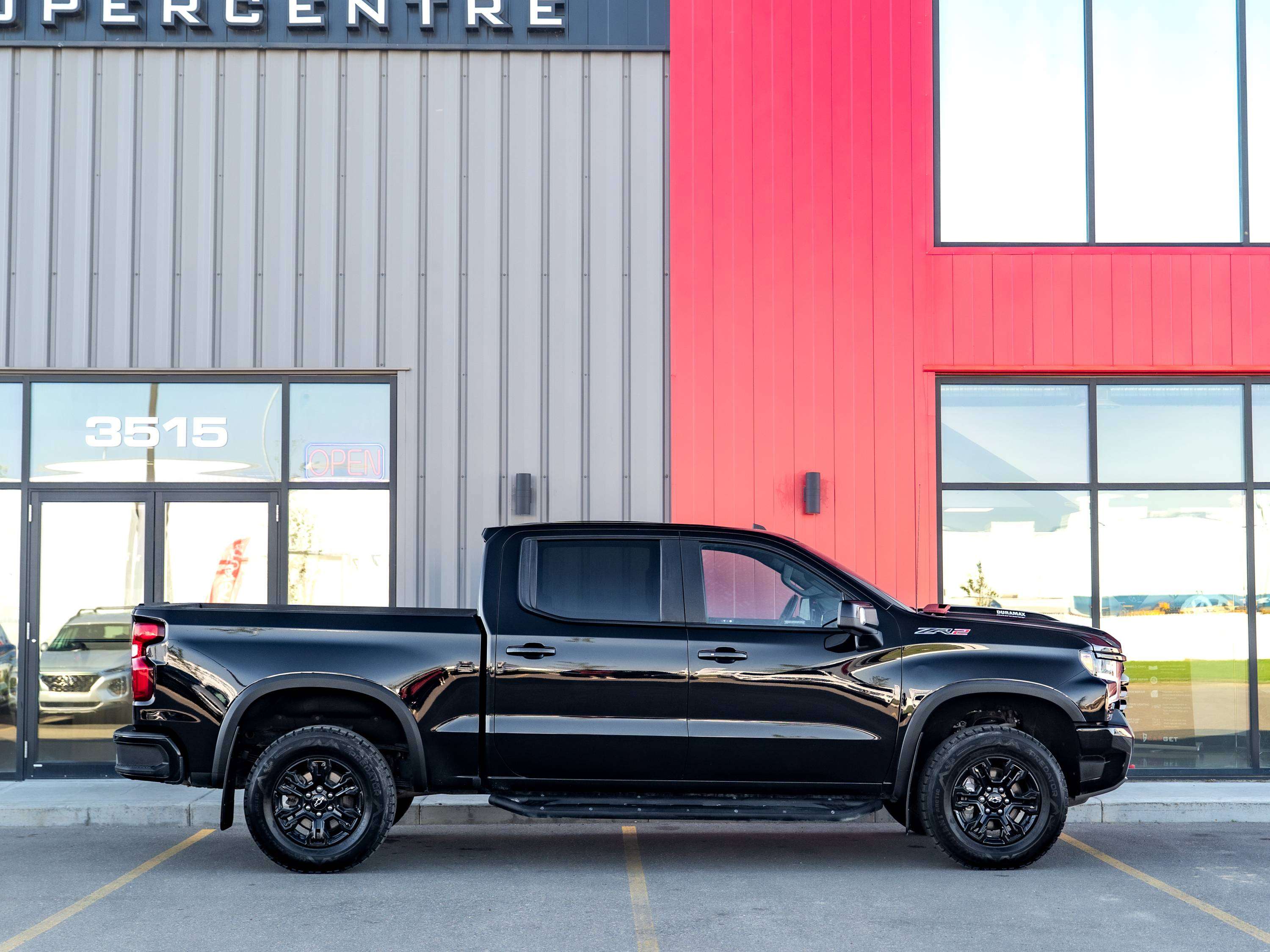 2024 Chevrolet Silverado 1500 ZR2 - Duramax | HUD | Sunroof | Bose | 33" Tires — снимка 1