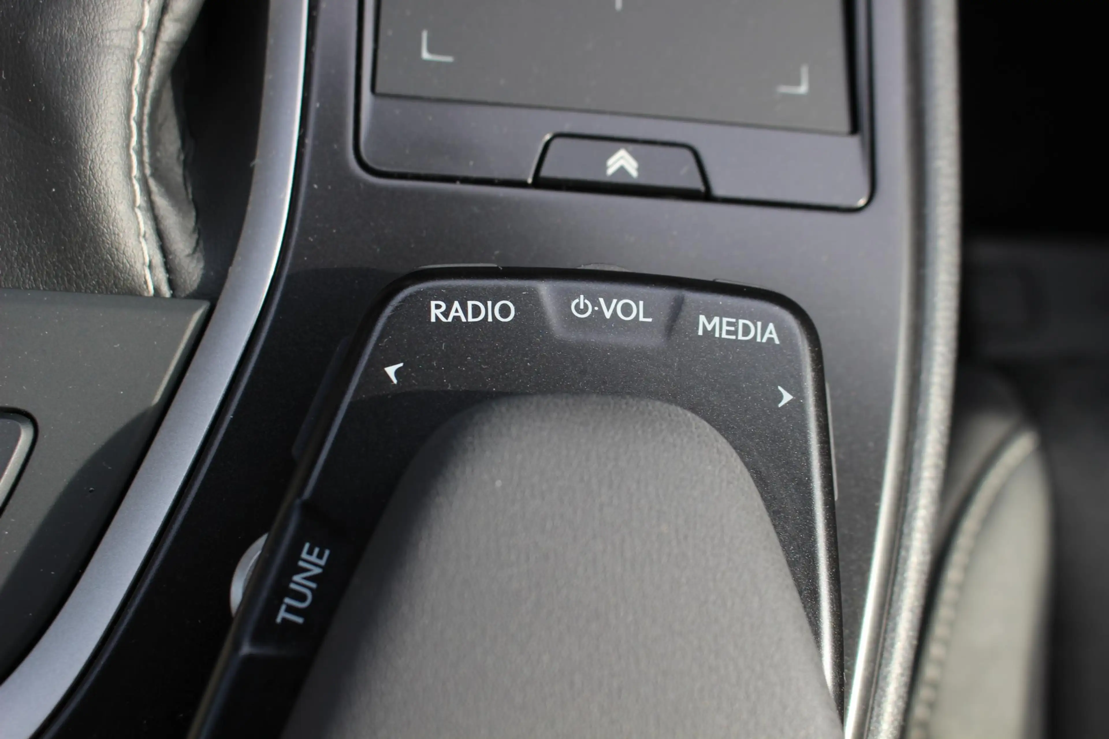 Lexus UX 250h Preference Line 1e EIGENAAR NL-AUTO — photo 25