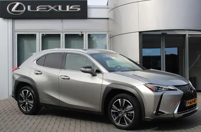 Lexus UX 250h Preference Line 1e EIGENAAR NL-AUTO KEYLESS CARPLA