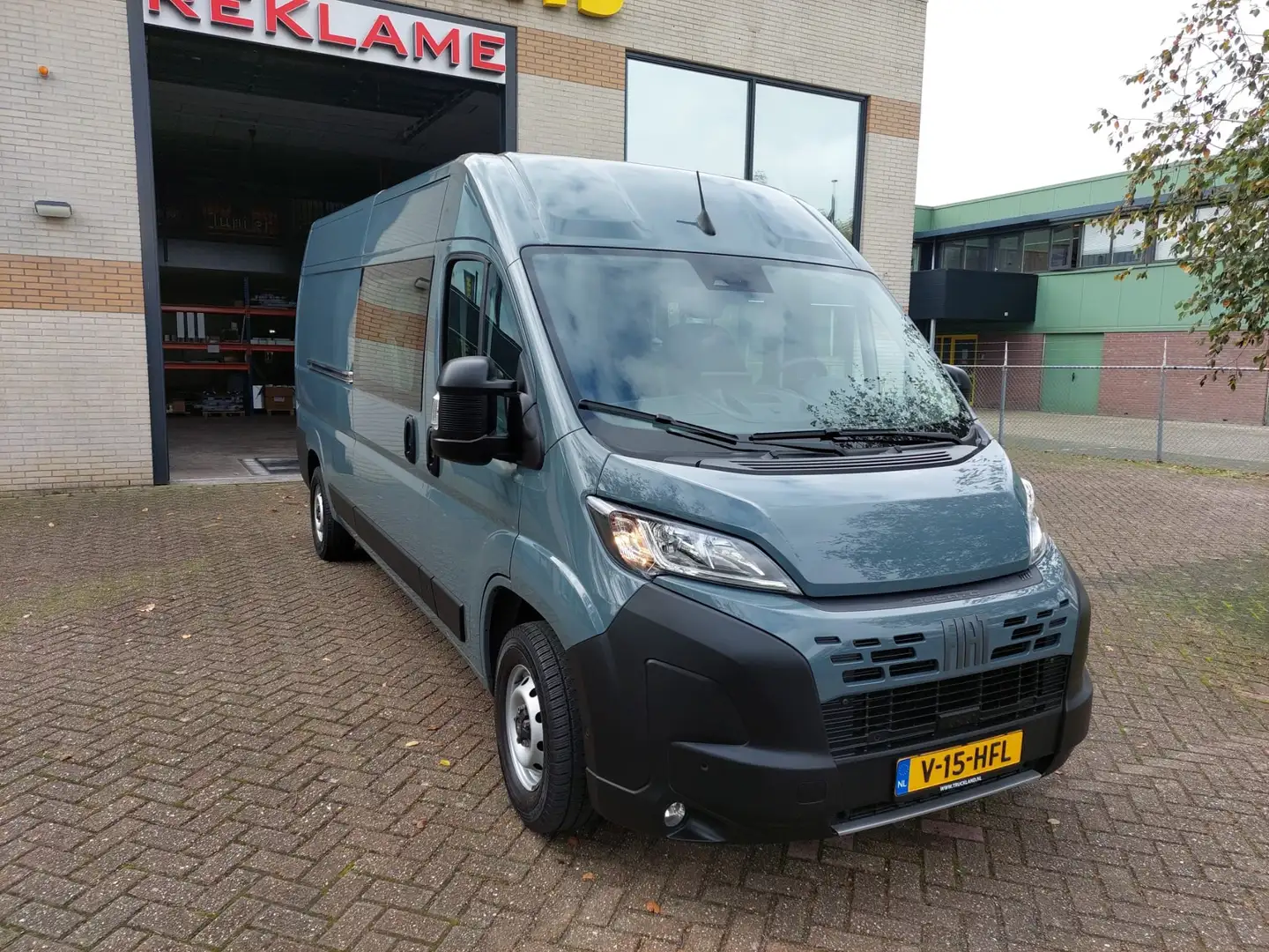 Fiat Ducato Ducato 33 2.2 MJ L3H2 Grijs - 1