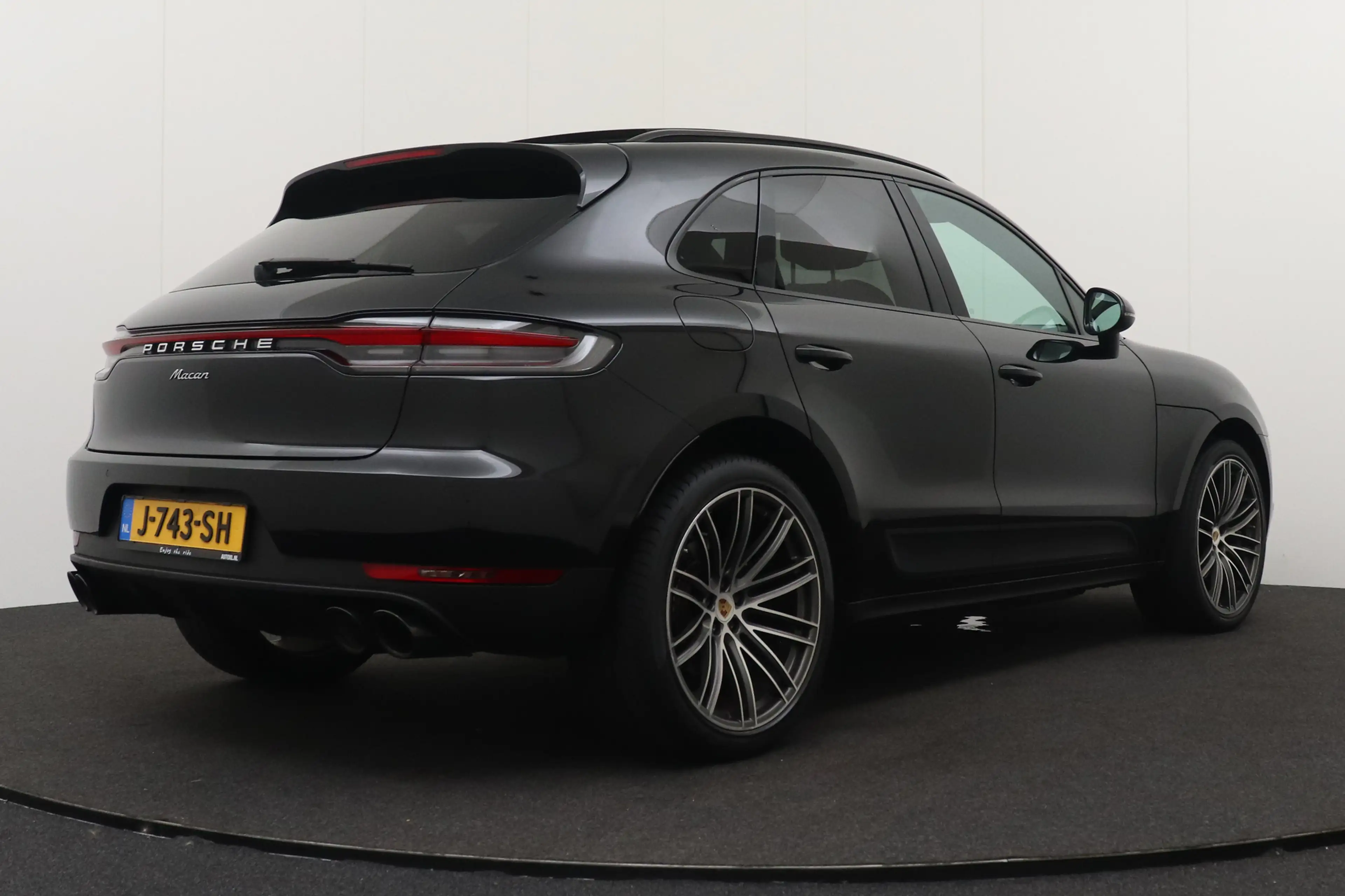 Porsche Macan 2.0 Pano-dak Luchvering 21'LMV Camera BOSE LED — photo 2