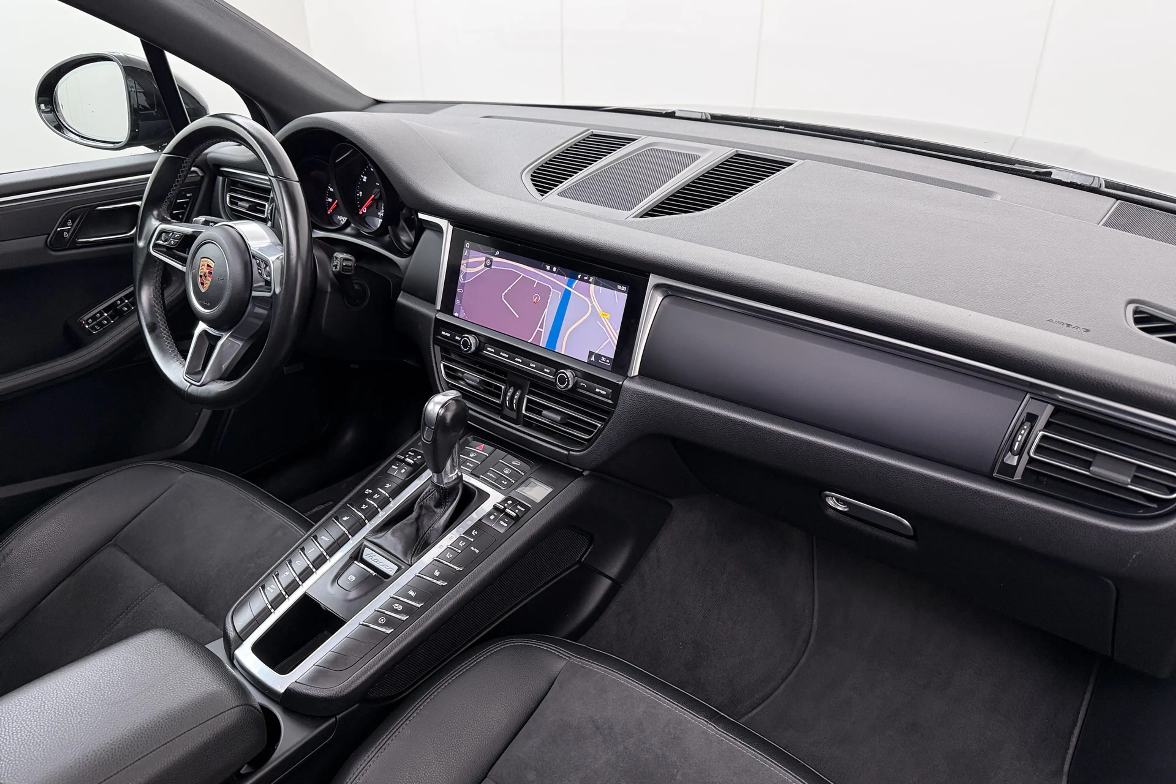 Porsche Macan 2.0 Pano-dak Luchvering 21'LMV Camera BOSE LED — photo 18