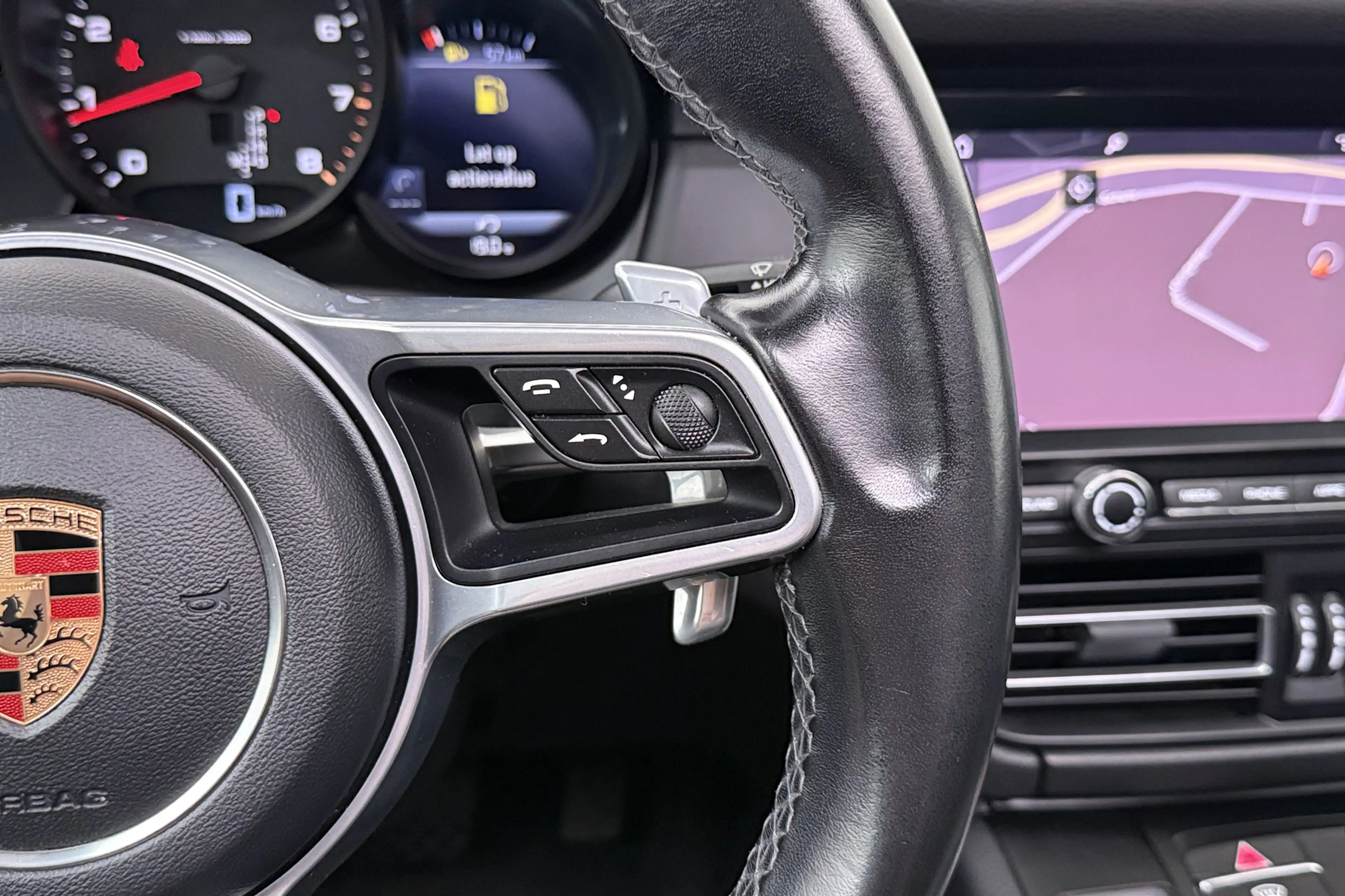 Porsche Macan 2.0 Pano-dak Luchvering 21'LMV Camera BOSE LED — photo 25
