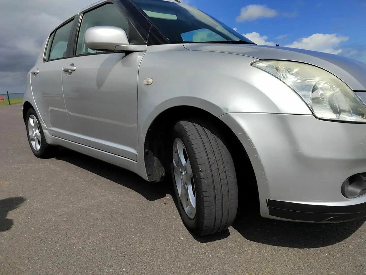 Suzuki Swift 5p 1.3 ddis GL Argento - 1