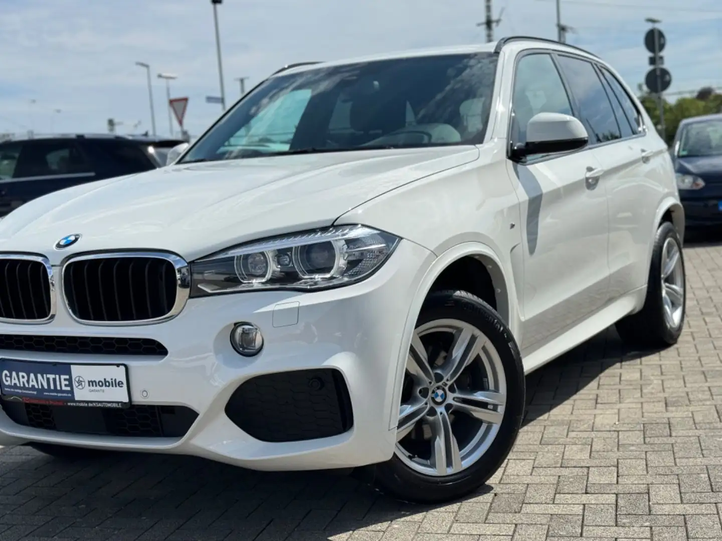 BMW X5 xDrive30d M-Paket *Alcantara*LED*Head-up* Weiß - 2