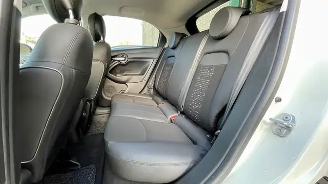 Fiat 500x view 9