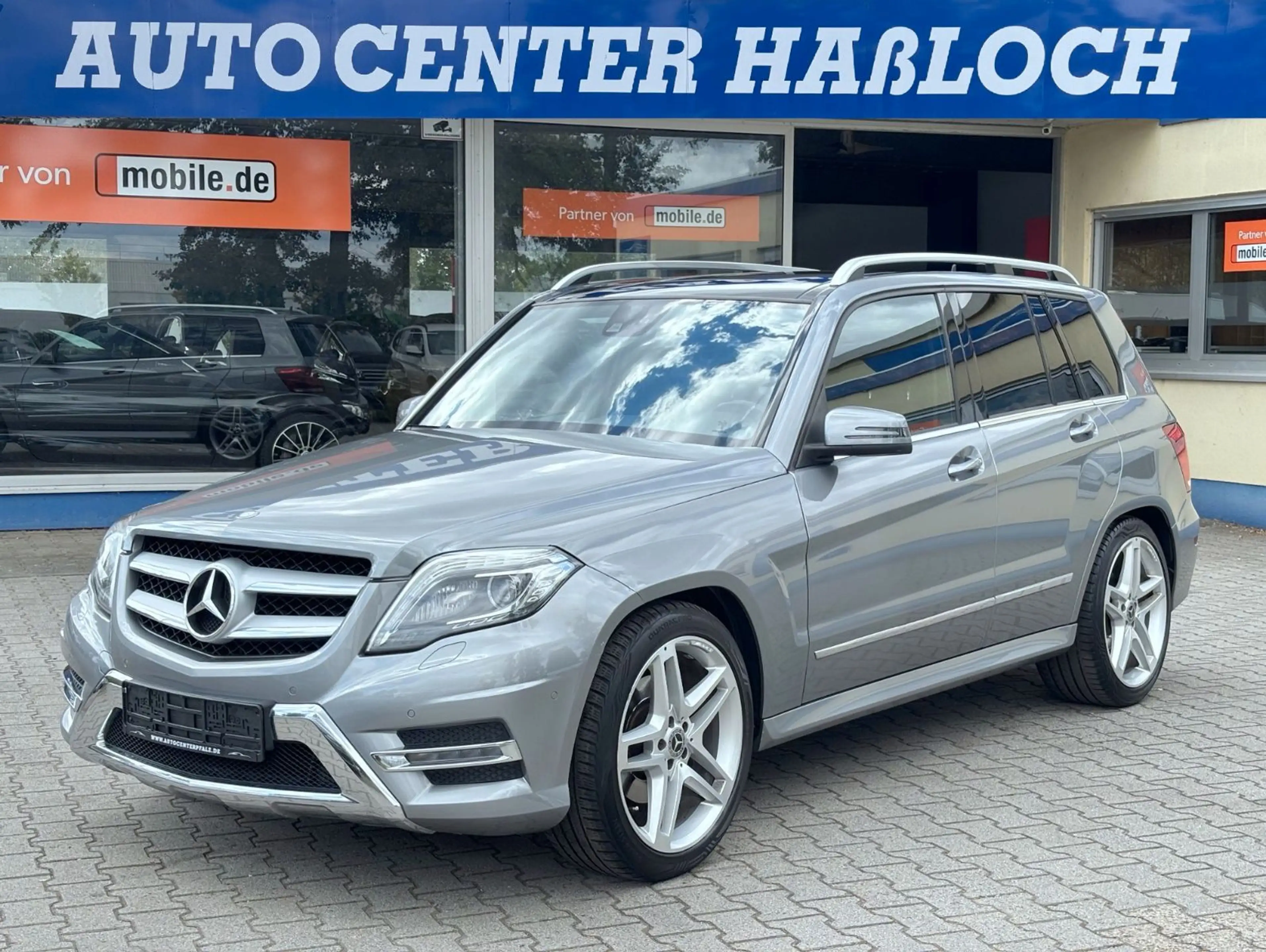 Mercedes-Benz GLK 220 CDI 4Matic*AMG Sport-Paket*Xenon*Pano*20