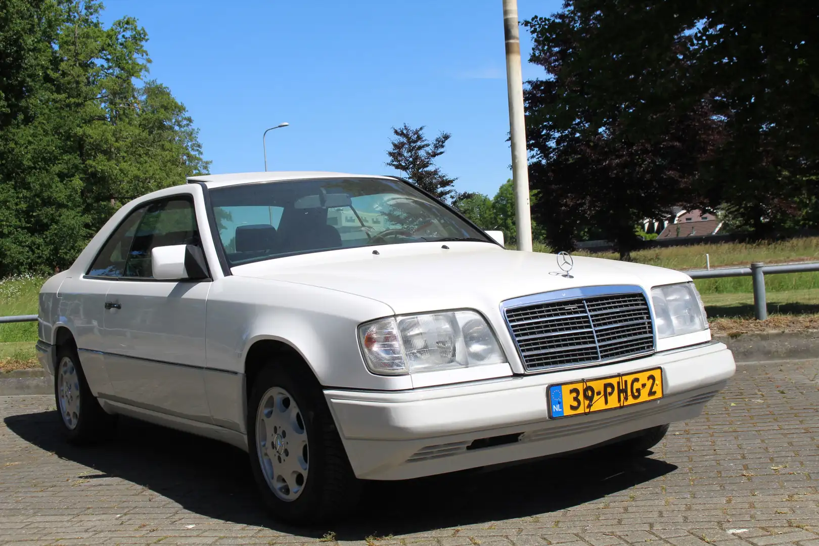 Mercedes-Benz E 220 Elegance *94000KM!* ALS NIEUW! Volledig historie v Blanc - 2