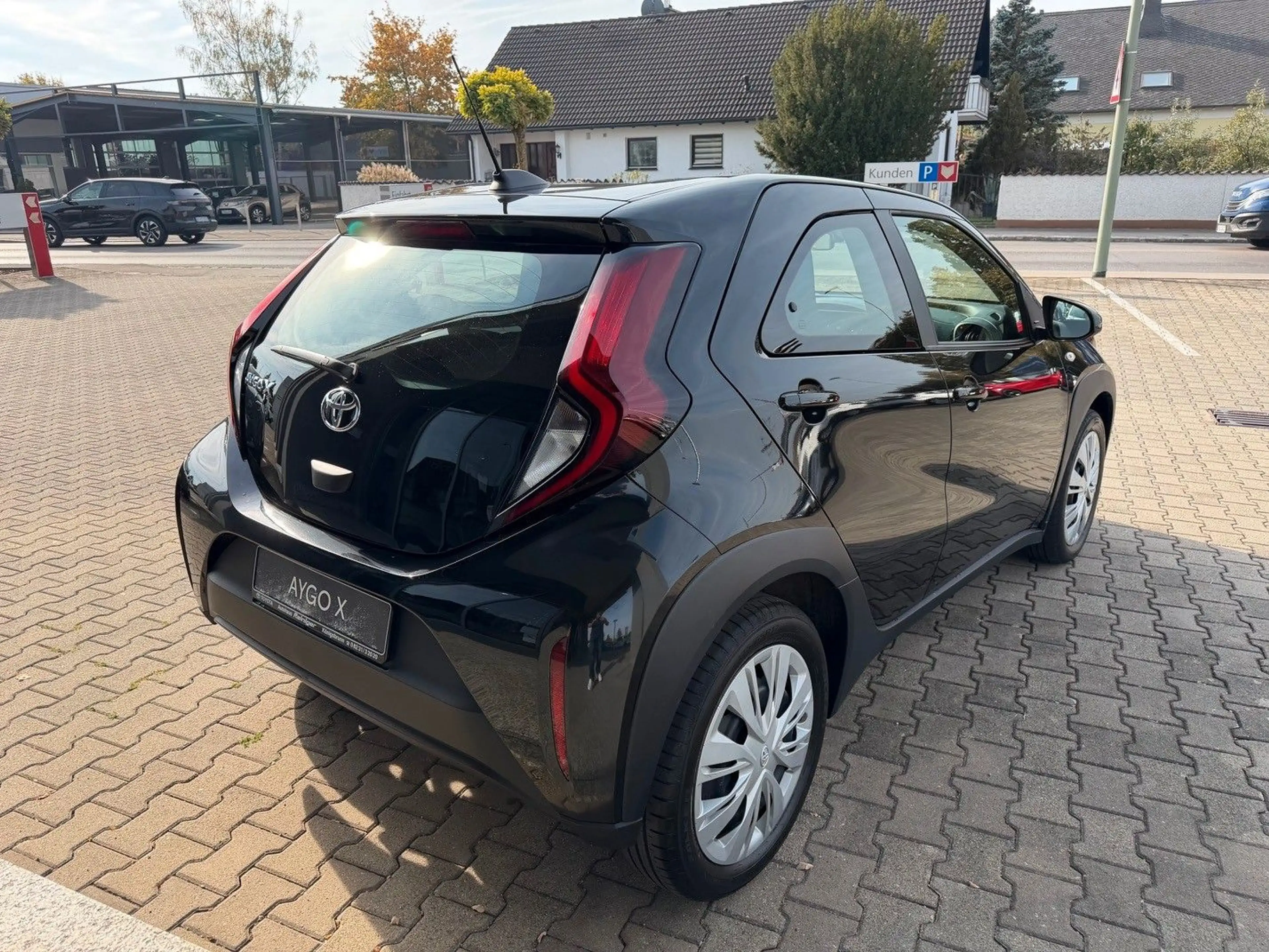 Toyota Aygo X Comfort 1.0l Automatik*Kamera,Klima,ACC* — photo 6