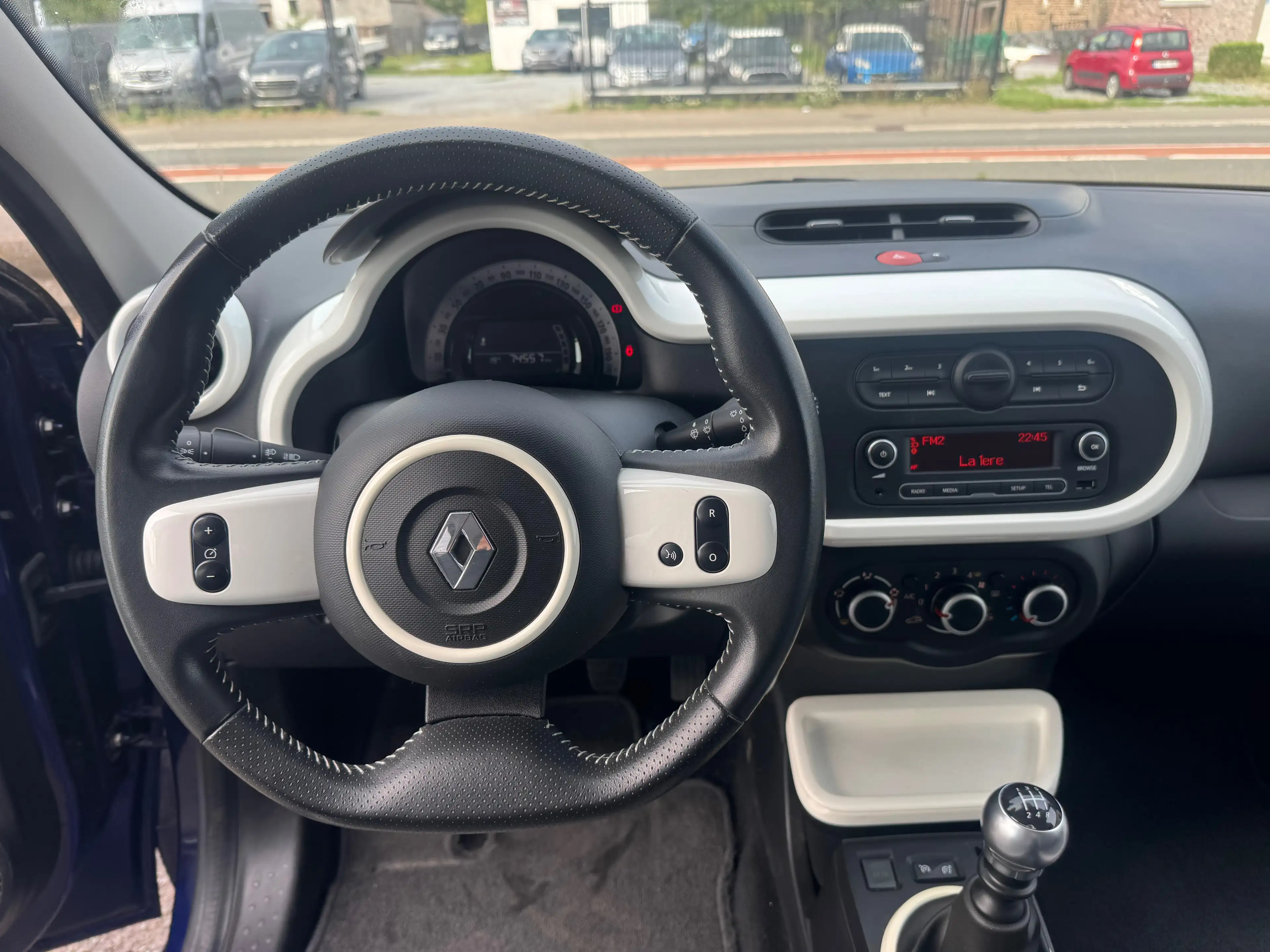 Renault Twingo Twingo 0.9 TCe**ENERGY INTENS**CLIM**JANTES**TOP AUTO — photo 14