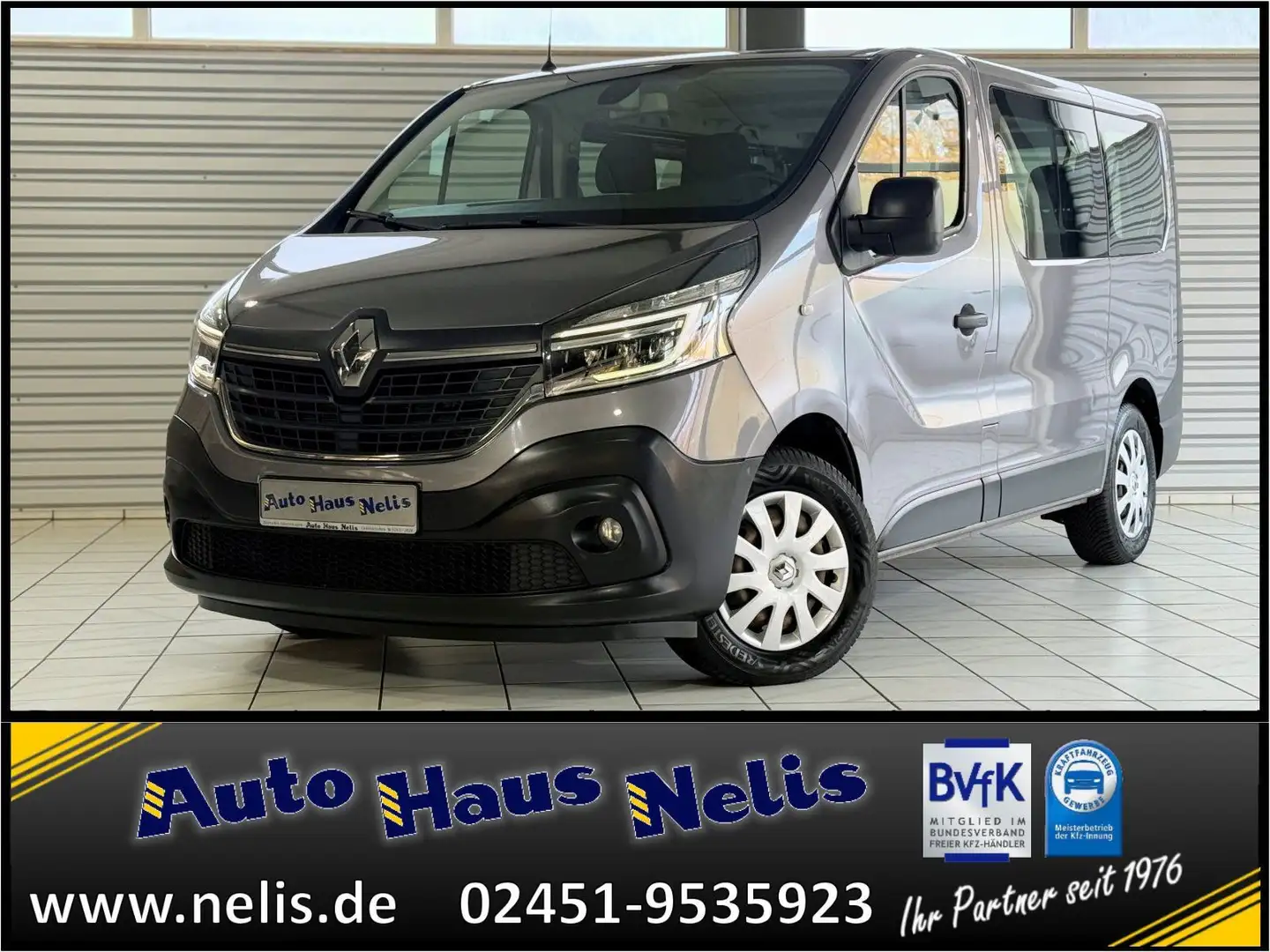 Renault Trafic 2.0 dCi 145 L1H1 Combi Life 9 Sitzer Navi Gri - 1