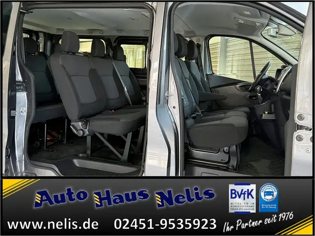 Renault Trafic view 14