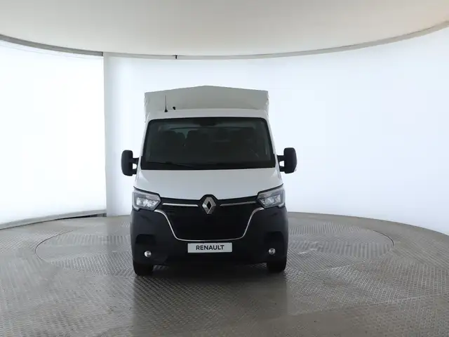Renault Master view 2