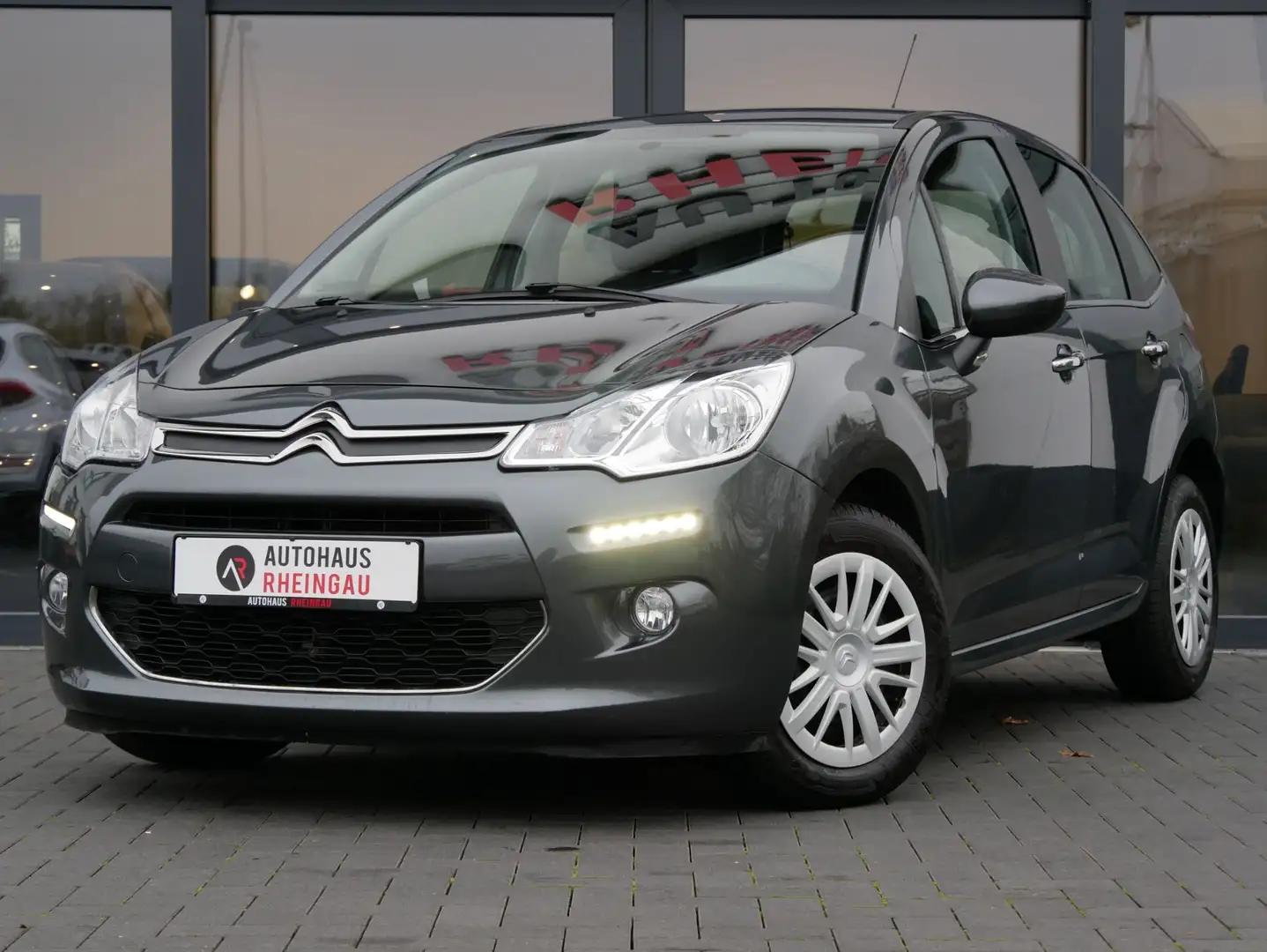 Citroen C3 1.2 VTi/PureTech Selection Silber - 1