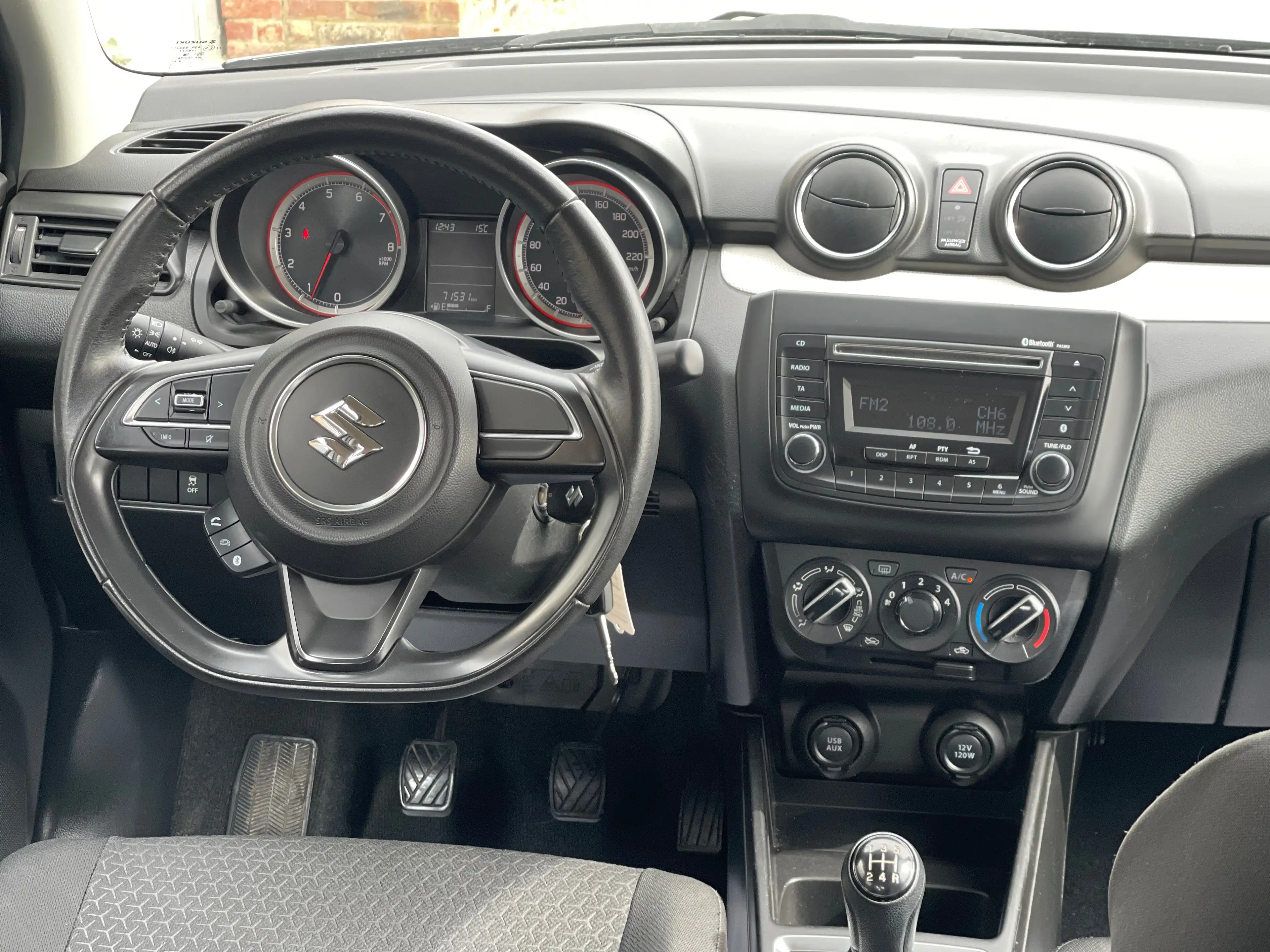 Suzuki Swift 1.2i*CLIM*GARANTIE 1AN* BLUETOOTH — photo 13