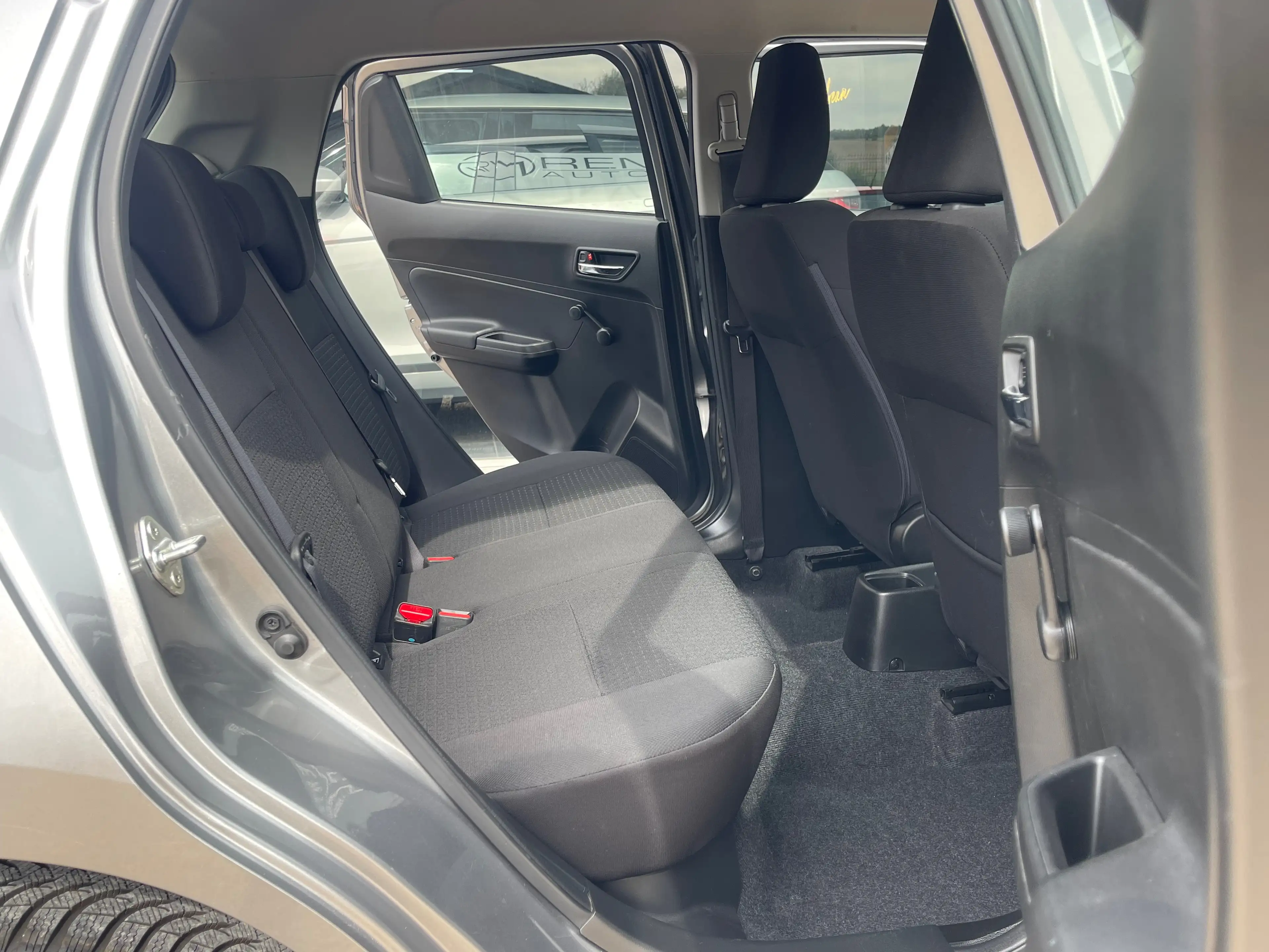 Suzuki Swift 1.2i*CLIM*GARANTIE 1AN* BLUETOOTH — photo 9