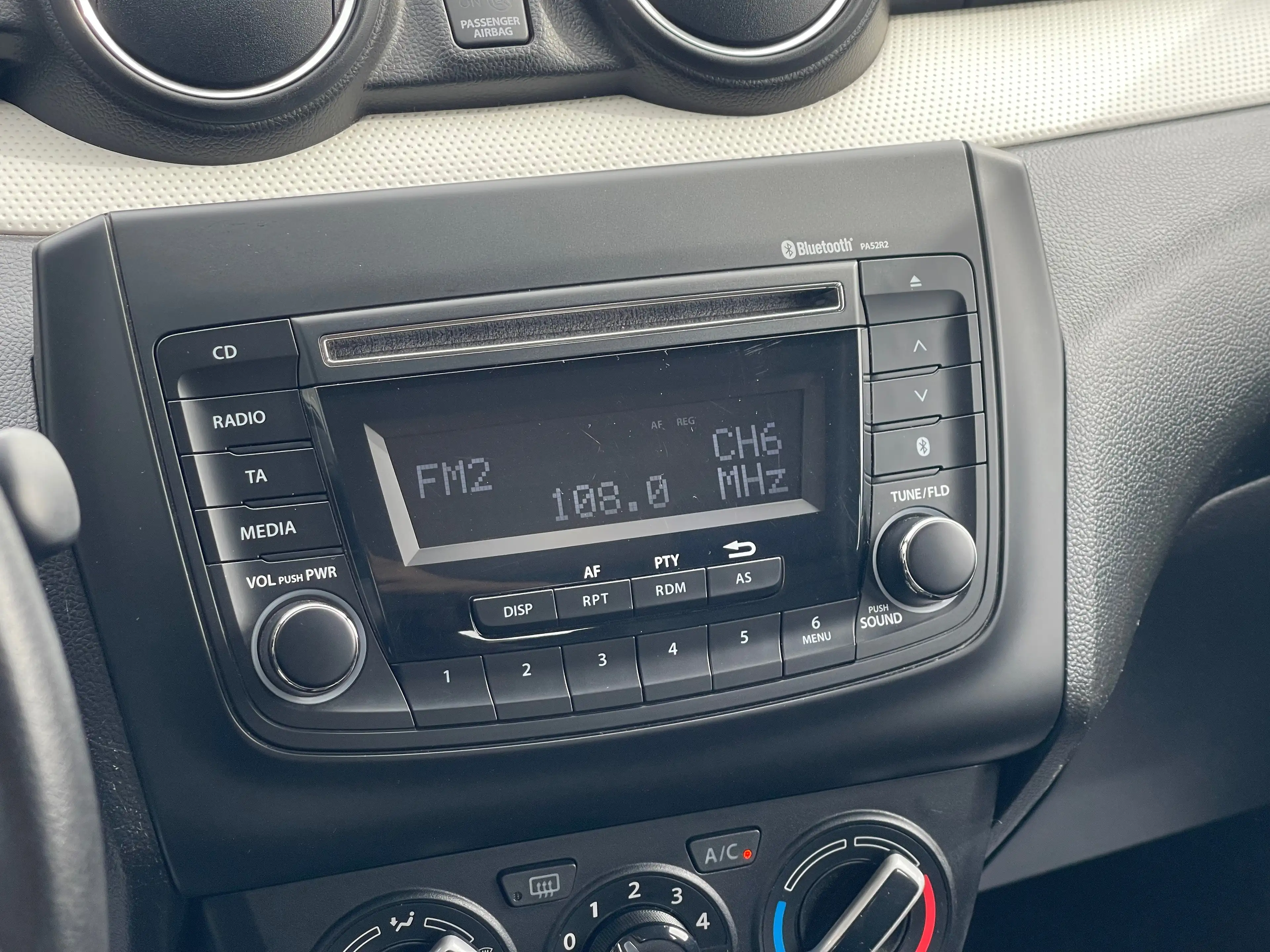 Suzuki Swift 1.2i*CLIM*GARANTIE 1AN* BLUETOOTH — photo 15