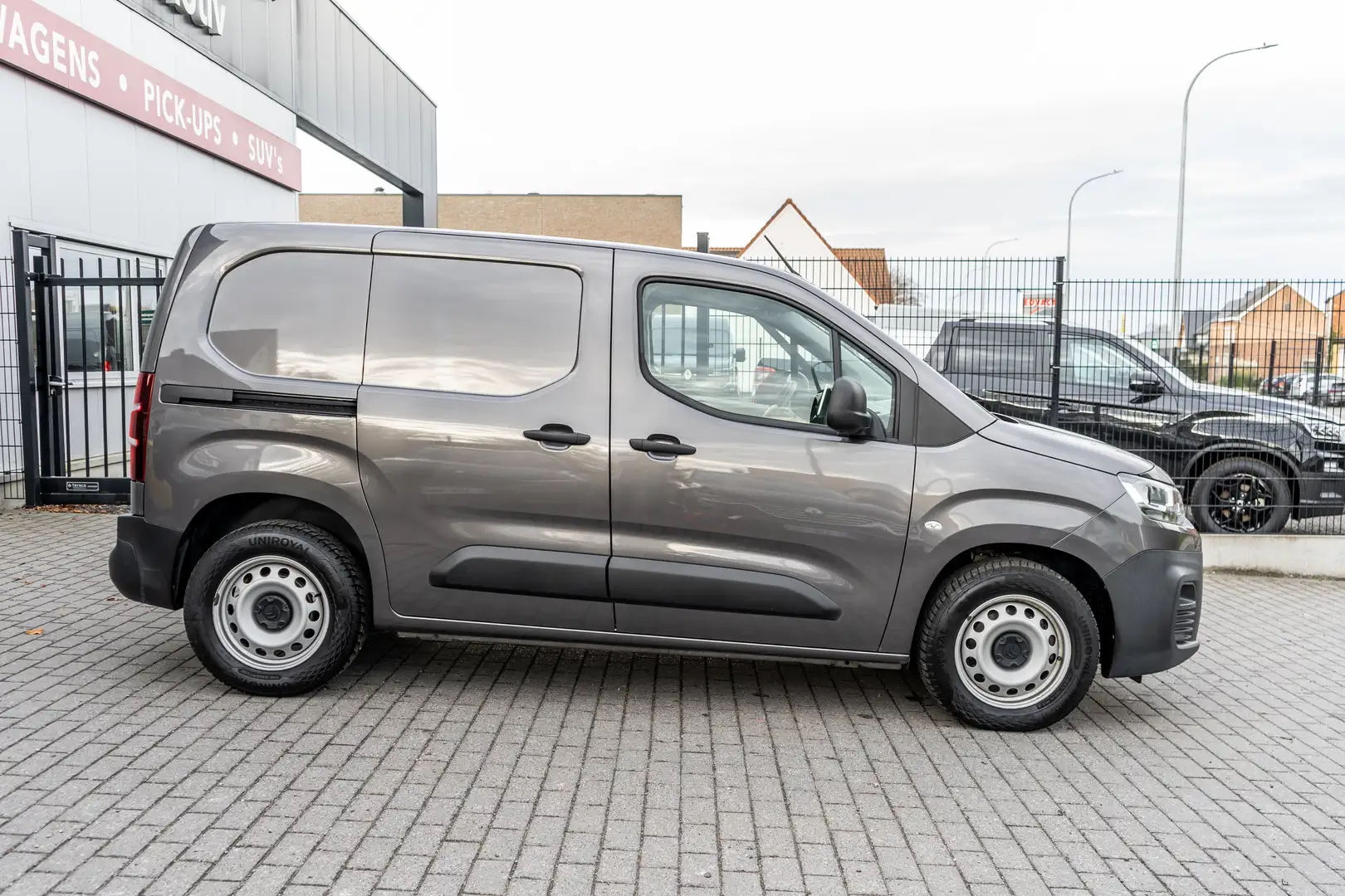 Citroen Berlingo 1.5HDi - Navigatie/ Trekhaak - 13.000 ex Grau - 2