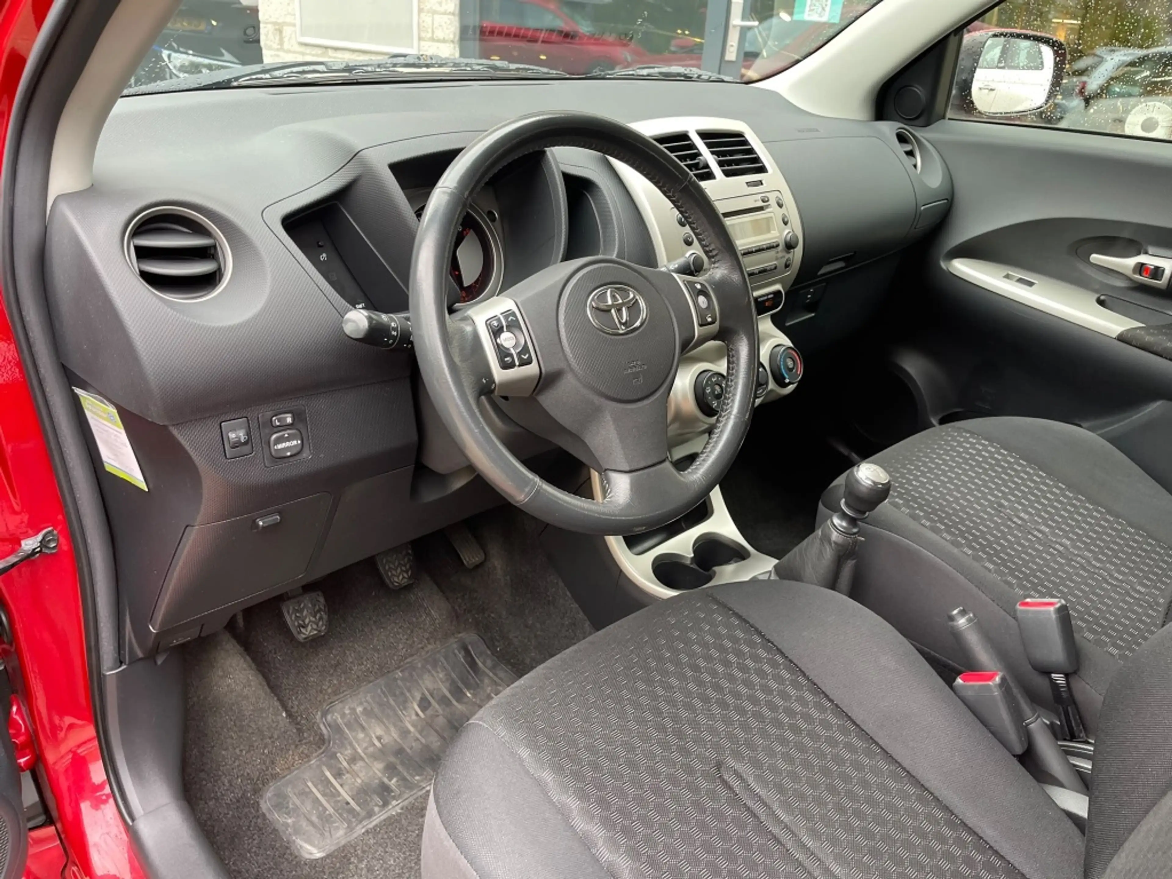 Toyota Urban Cruiser 1.3 VVT-i Airco Nieuwe Apk Weinig Km — photo 7