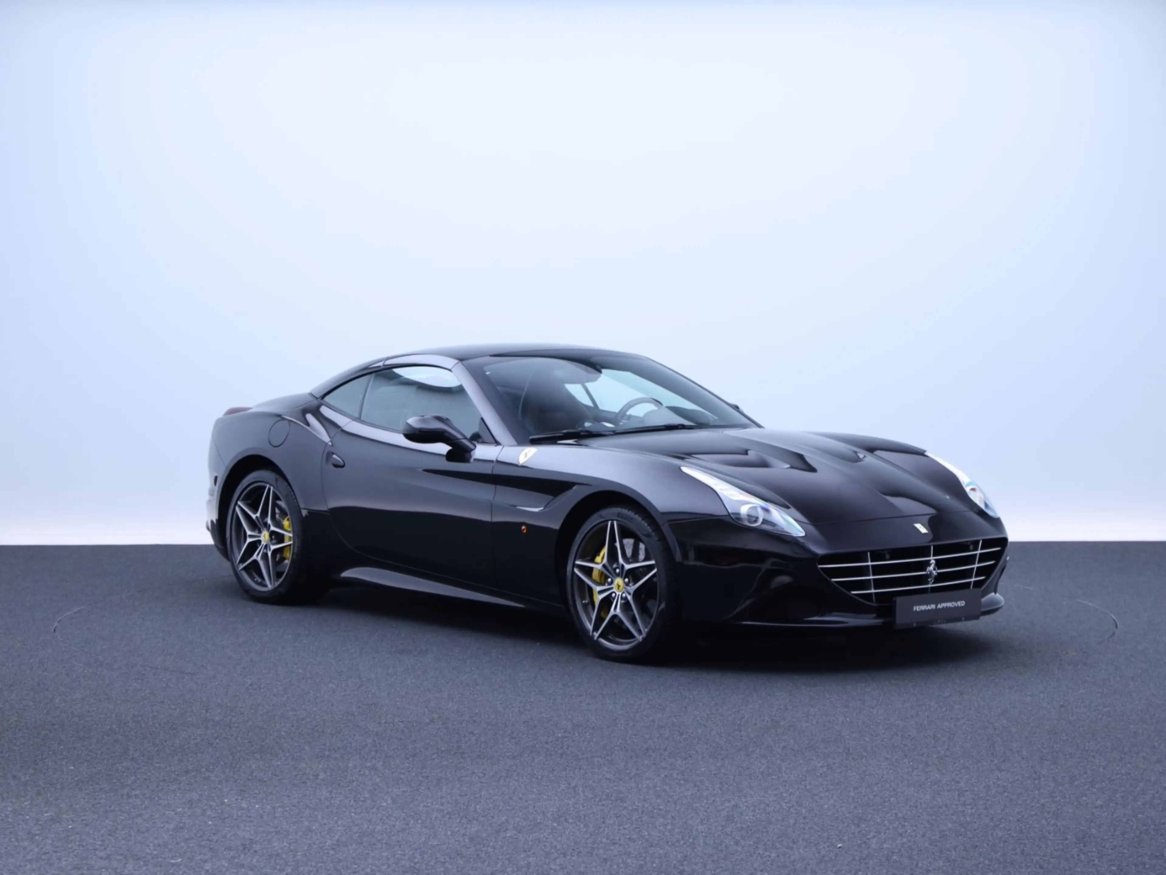 Ferrari California T   ***Ferrari Frankfurt*** — photo 4