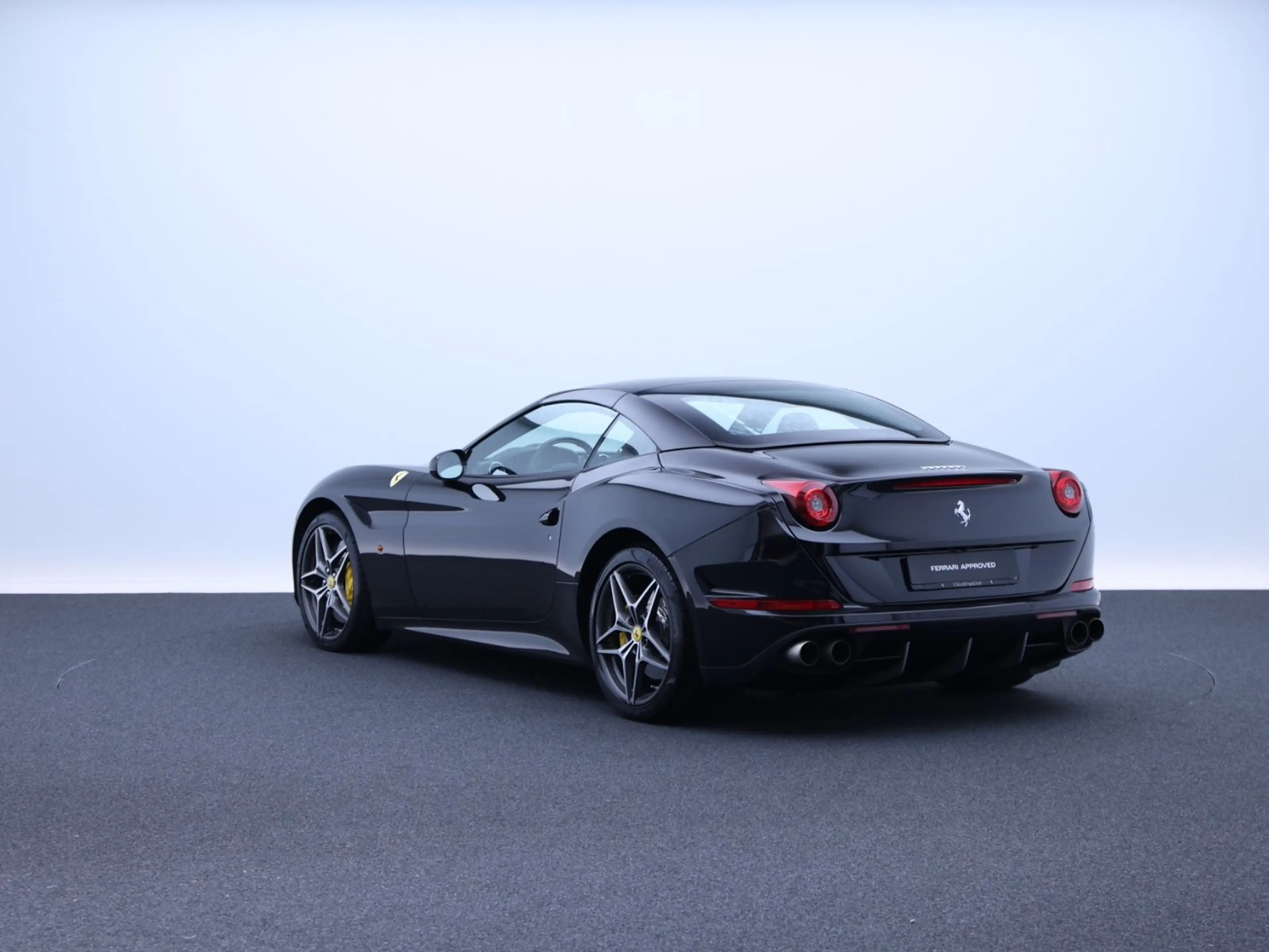 Ferrari California T   ***Ferrari Frankfurt*** — photo 7