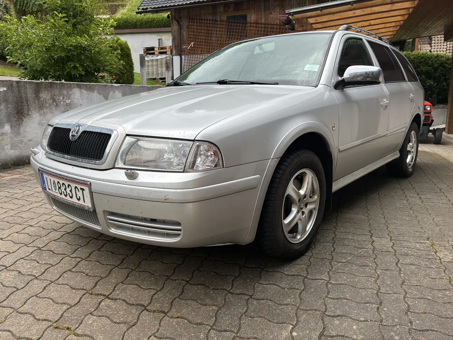 Skoda Octavia Combi 1,9 Drive Dynamic TDI - 2