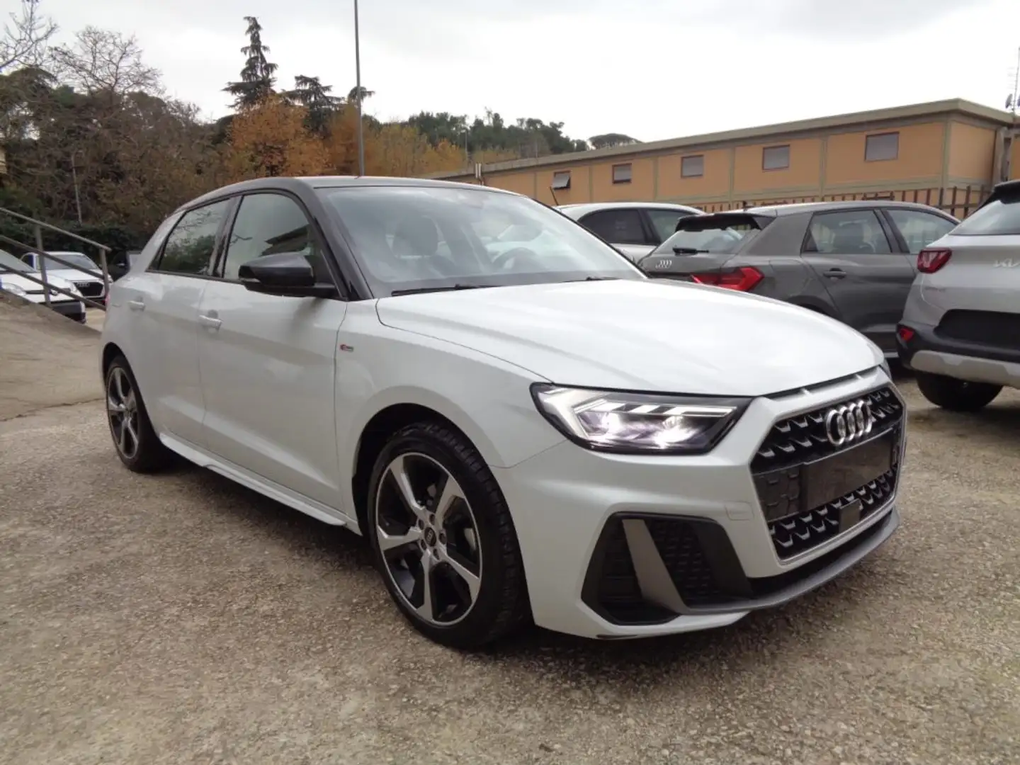 Audi A1 SPB SPORTBACK 30 TFSI S-LINE CARPLAY CAMERA "17 Blanc - 1
