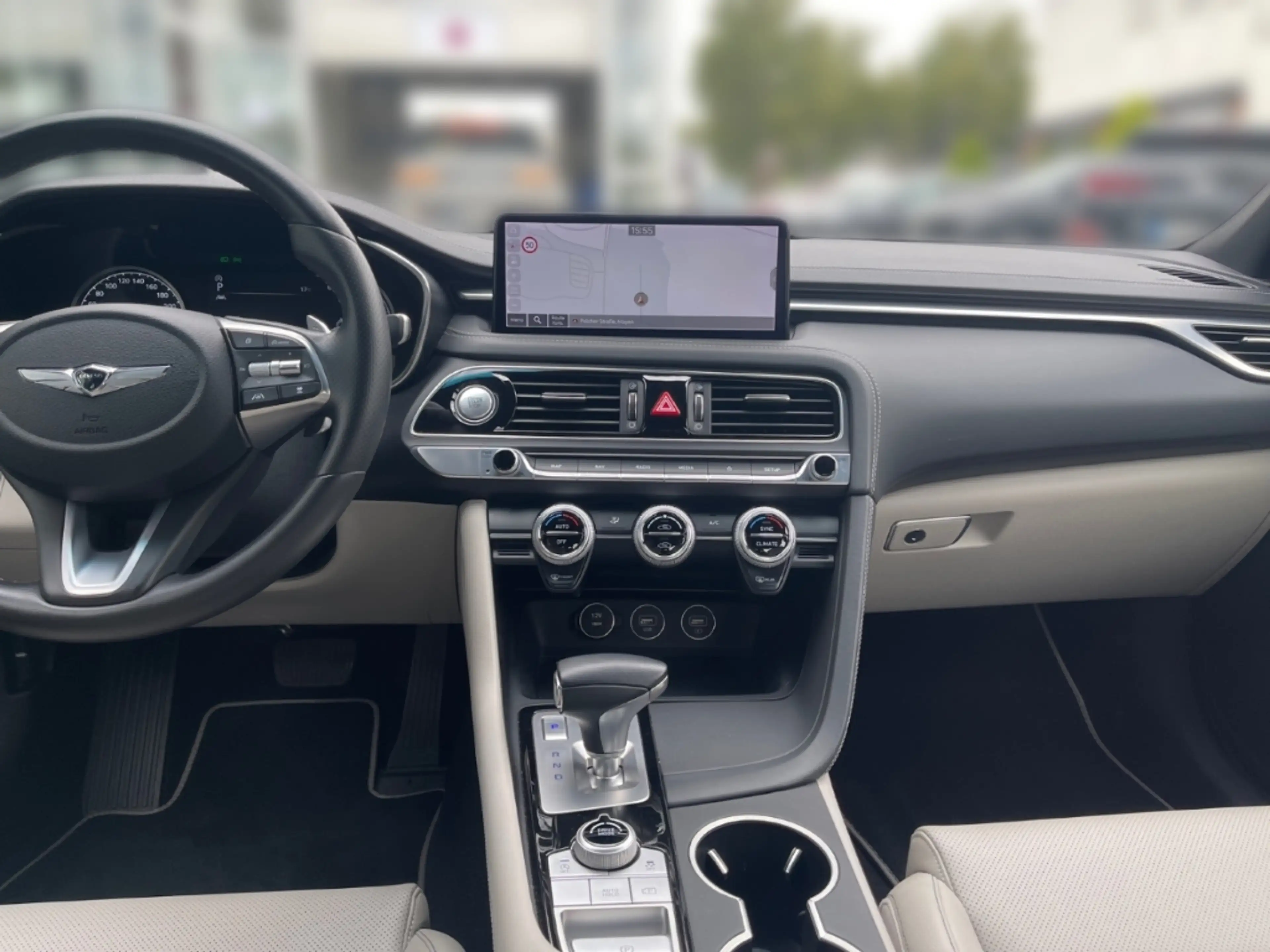 Genesis G70 Premium-Elektrische Sitze-Mayen — photo 10