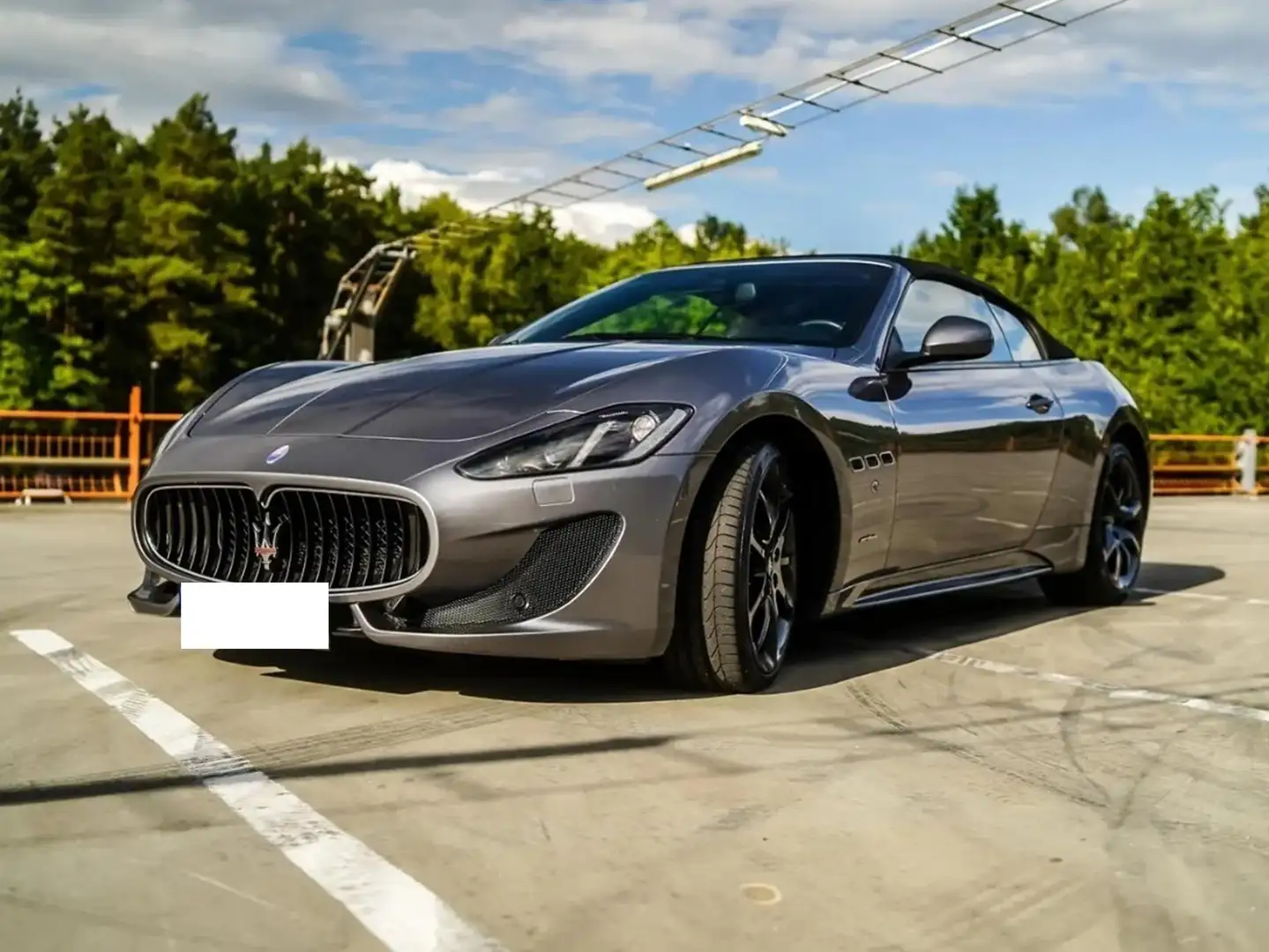 Maserati GranCabrio Grancabrio 4.7 Sport auto/5,0-Liter V8-Saugmotor/ Argento - 1