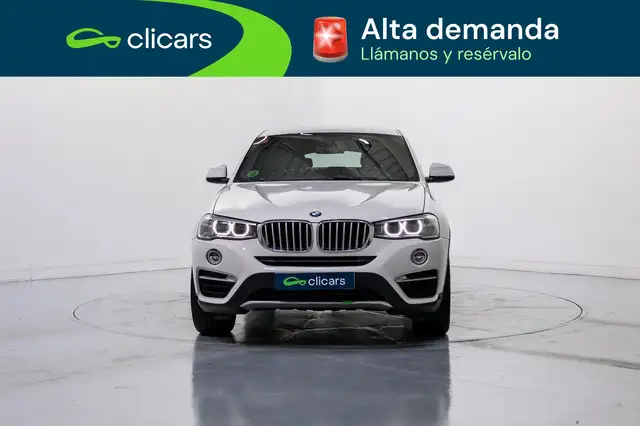 BMW X4 view 2