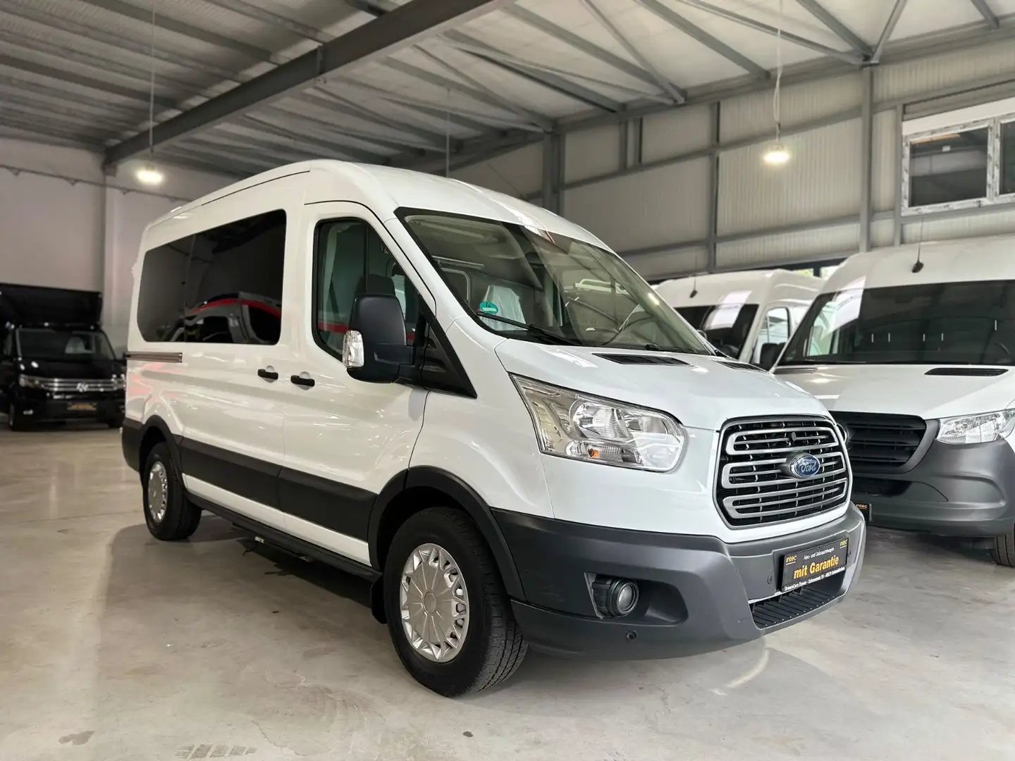 Ford Transit 350 *KRANKENTRANSPORT* TRAGESTUHL+RAMPE Blanco - 1
