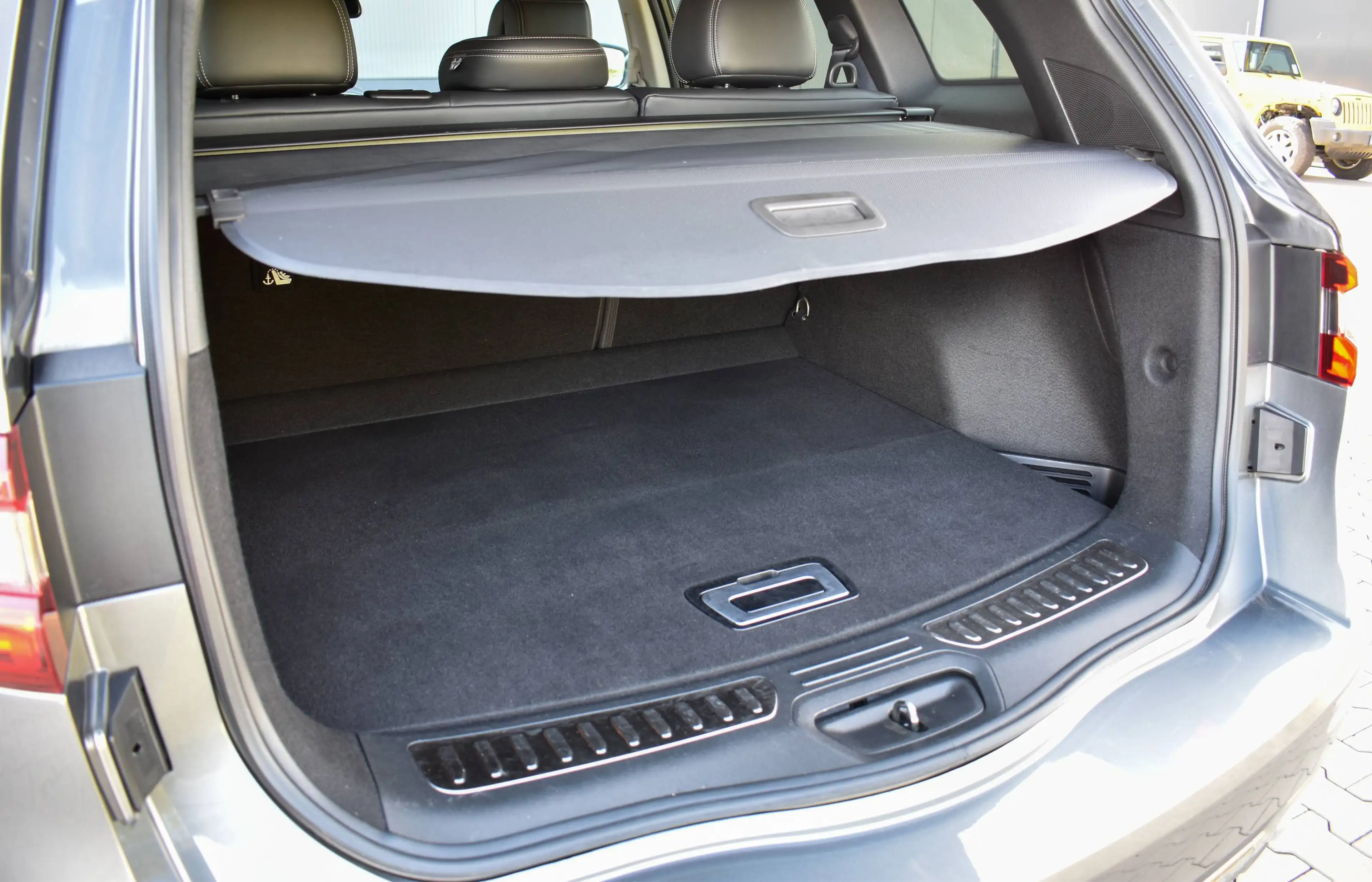 Renault Koleos Intens 2.0l dCi 175 4x4 — photo 8
