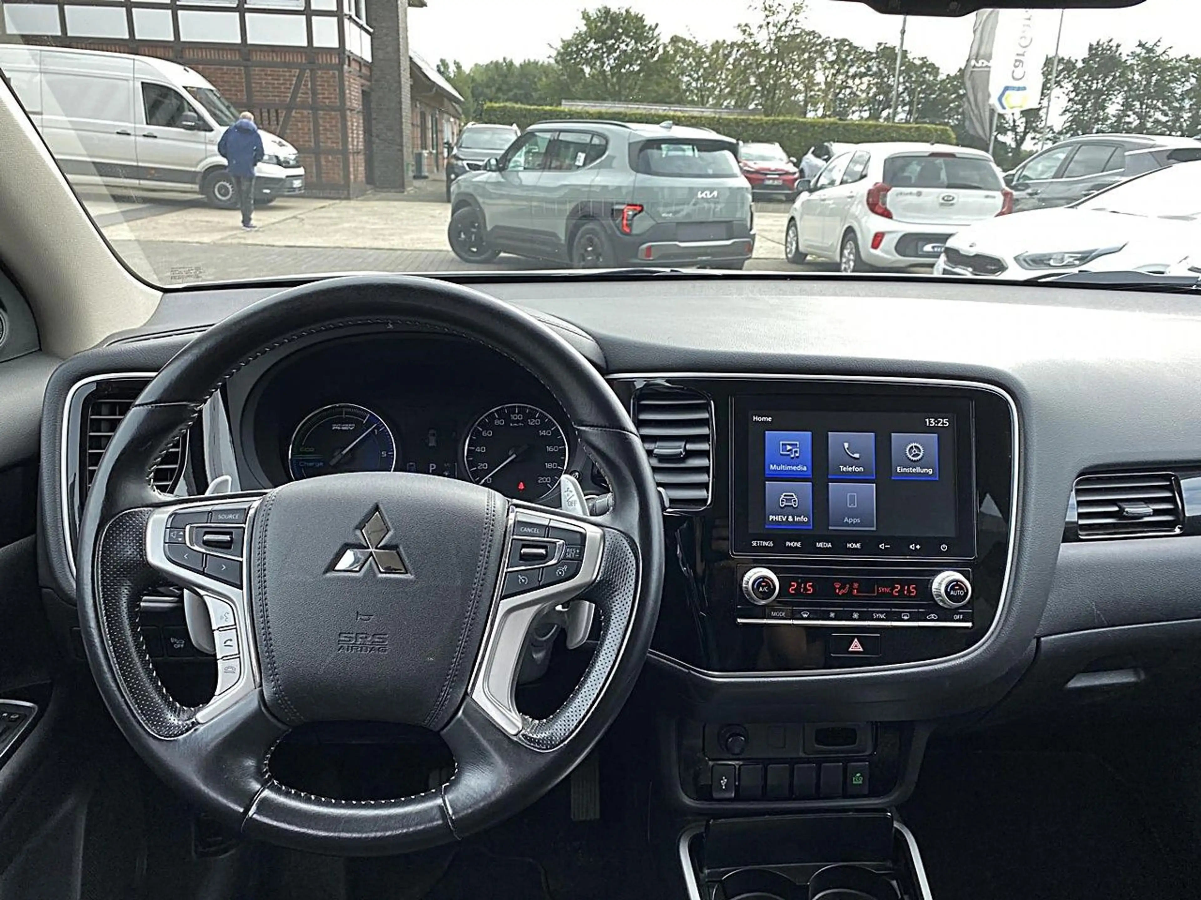 Mitsubishi Outlander Plug-in-Hybrid BASIS (SDA) DAB Carplay Klima — photo 13