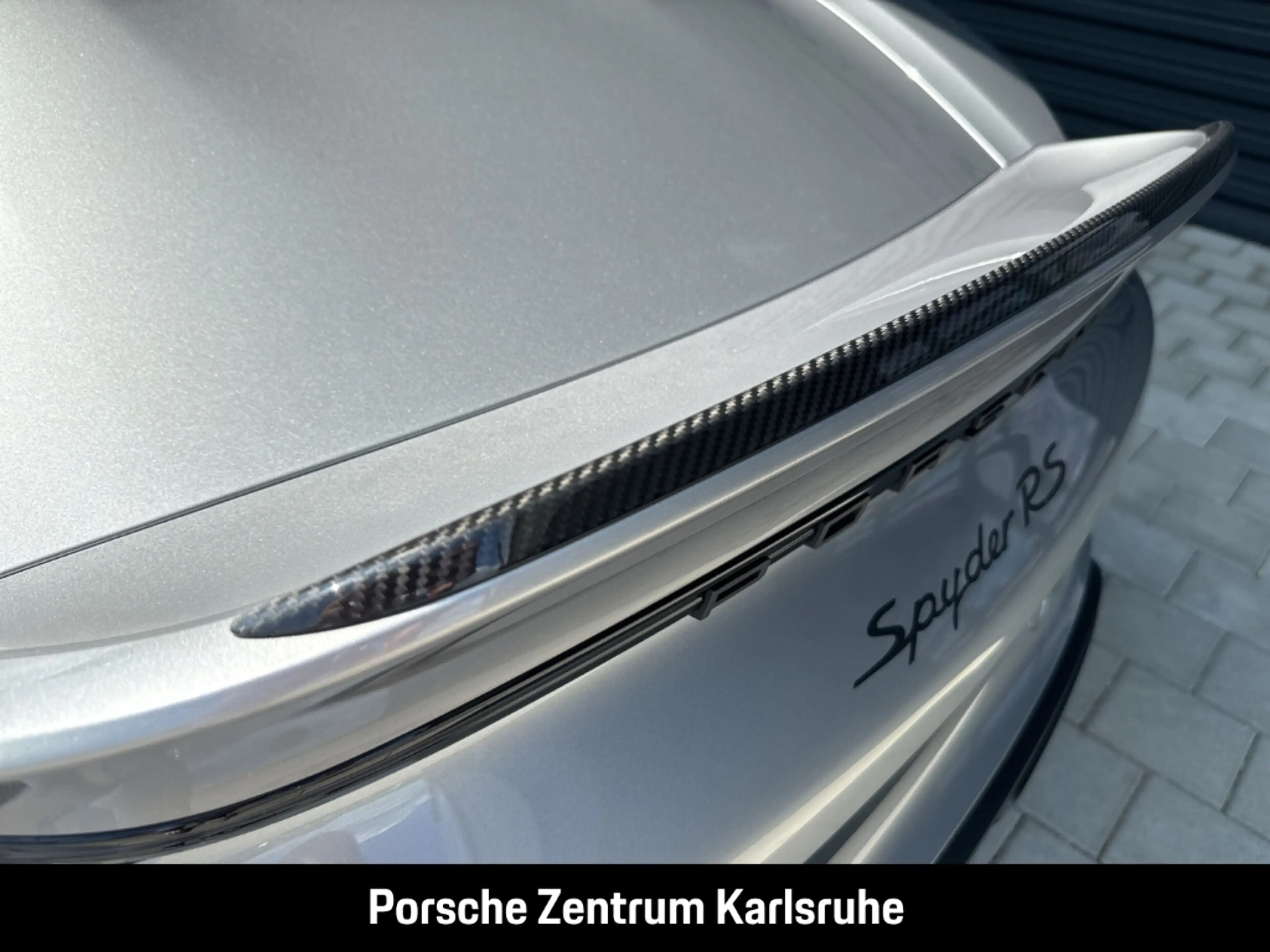 Porsche 718 Spyder RS Weissach-Paket Liftsystem-VA BOSE — photo 11