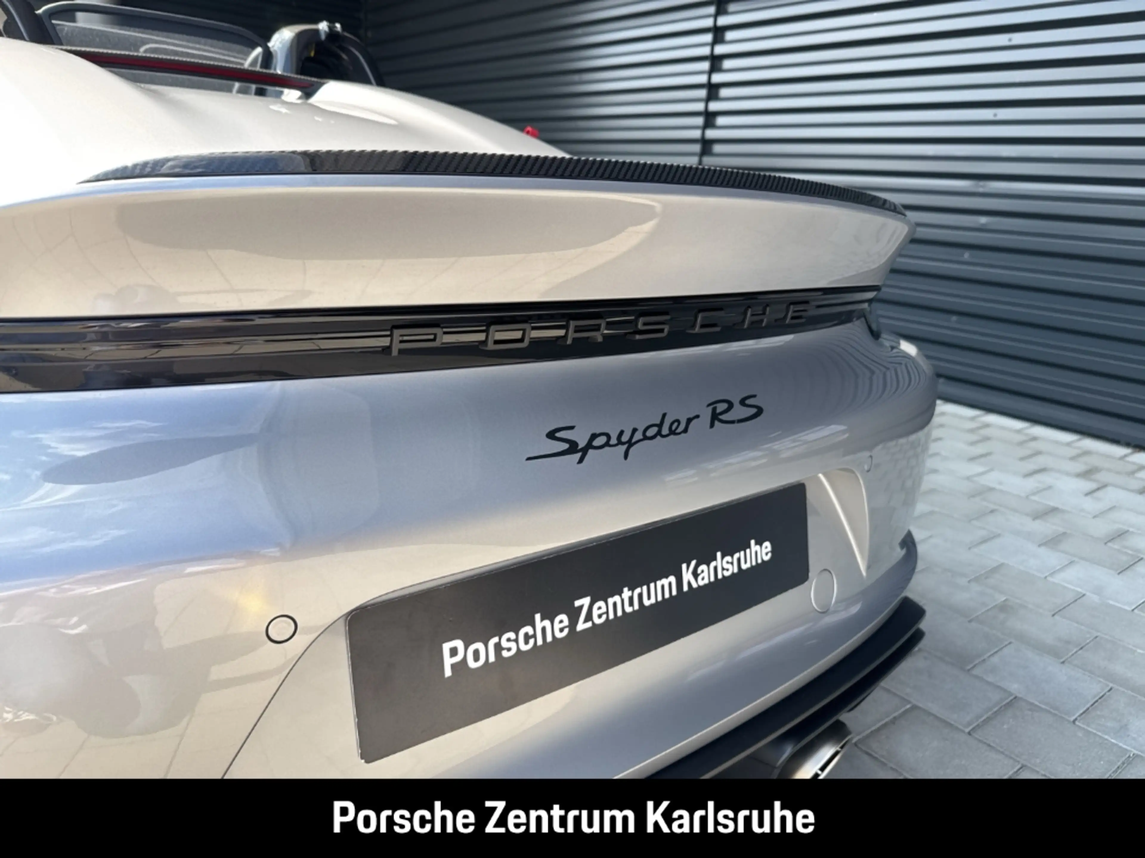 Porsche 718 Spyder RS Weissach-Paket Liftsystem-VA BOSE — photo 10