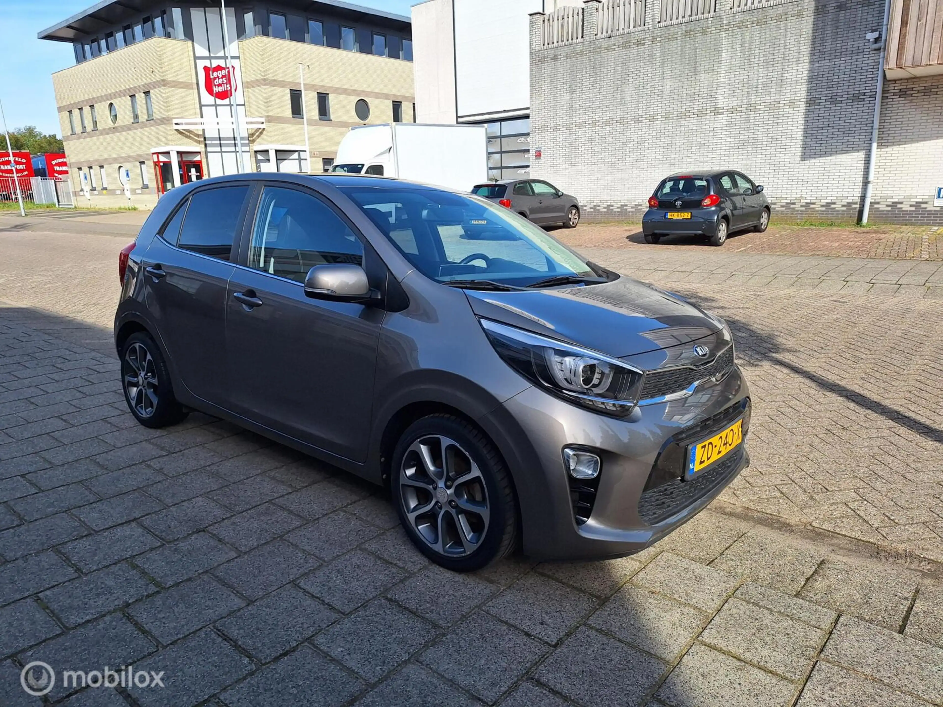 Kia Picanto 1.0 CVVT DESIGN • Cruise Control • — photo 5