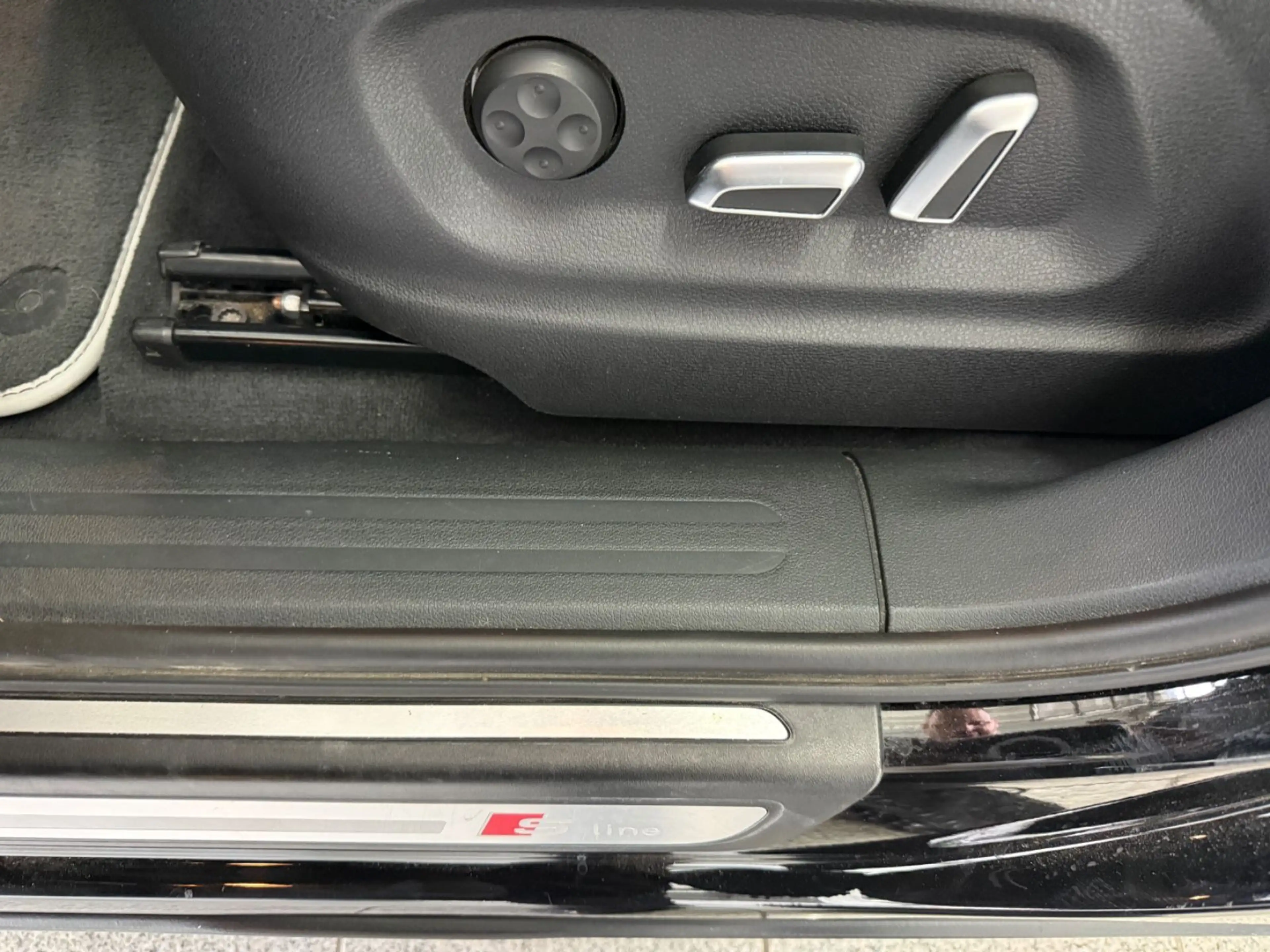Audi Q5 2.0 TDI*S-LINE*QUAT*AUT*BI-XN*CAM*PAN*NAV*ACC — photo 13
