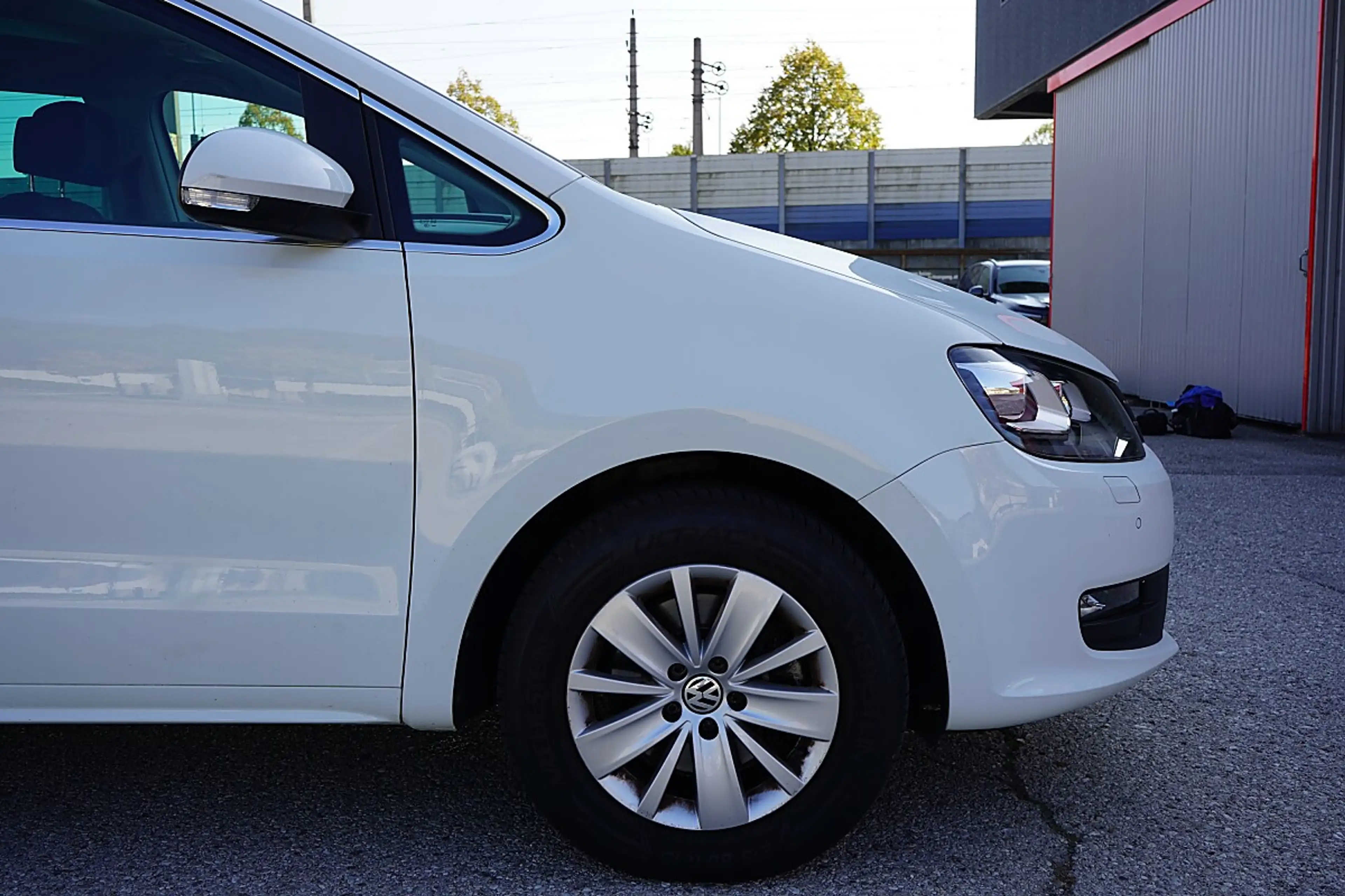 Volkswagen Sharan Karat BMT 2,0 TDI DSG — photo 4