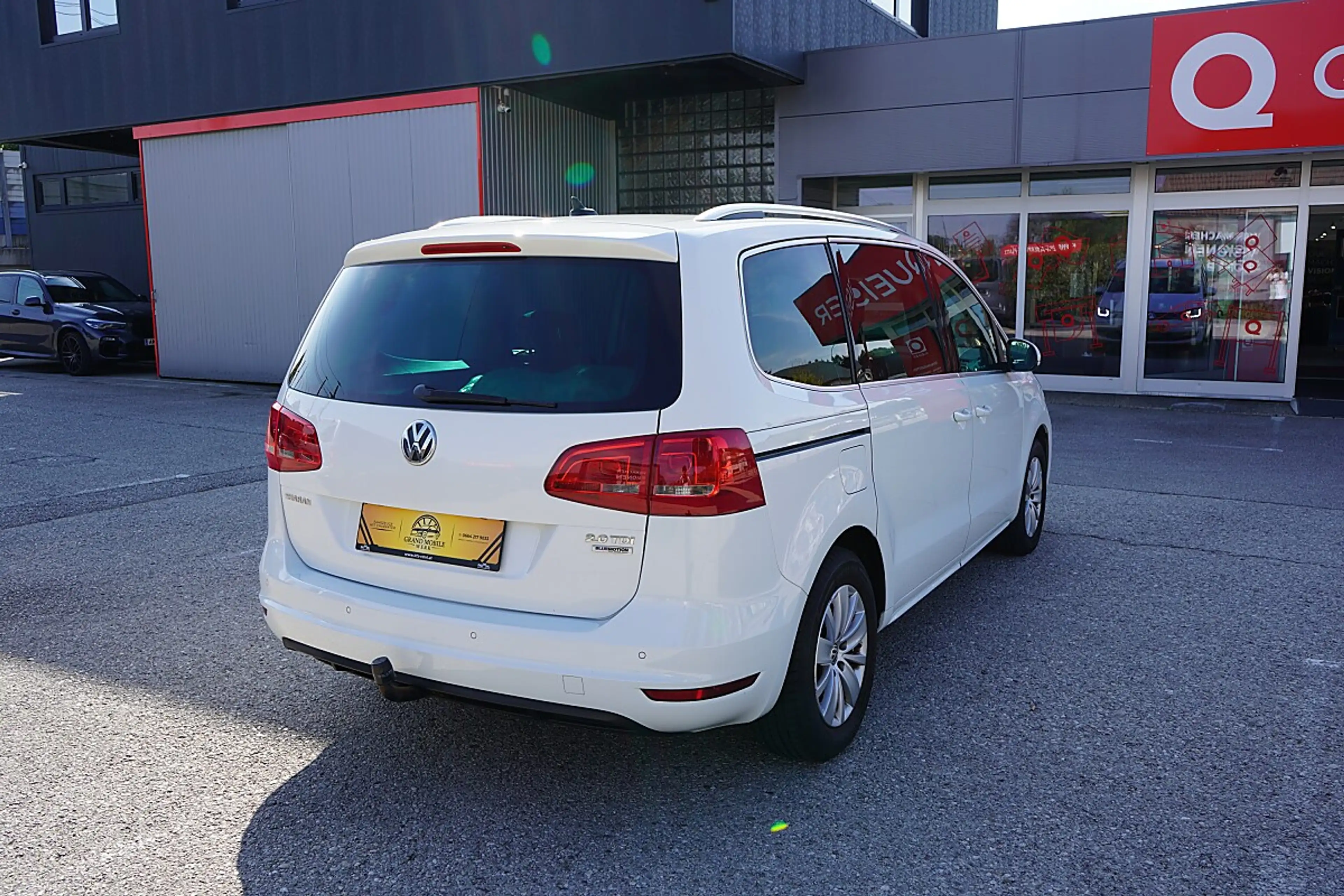 Volkswagen Sharan Karat BMT 2,0 TDI DSG — photo 7