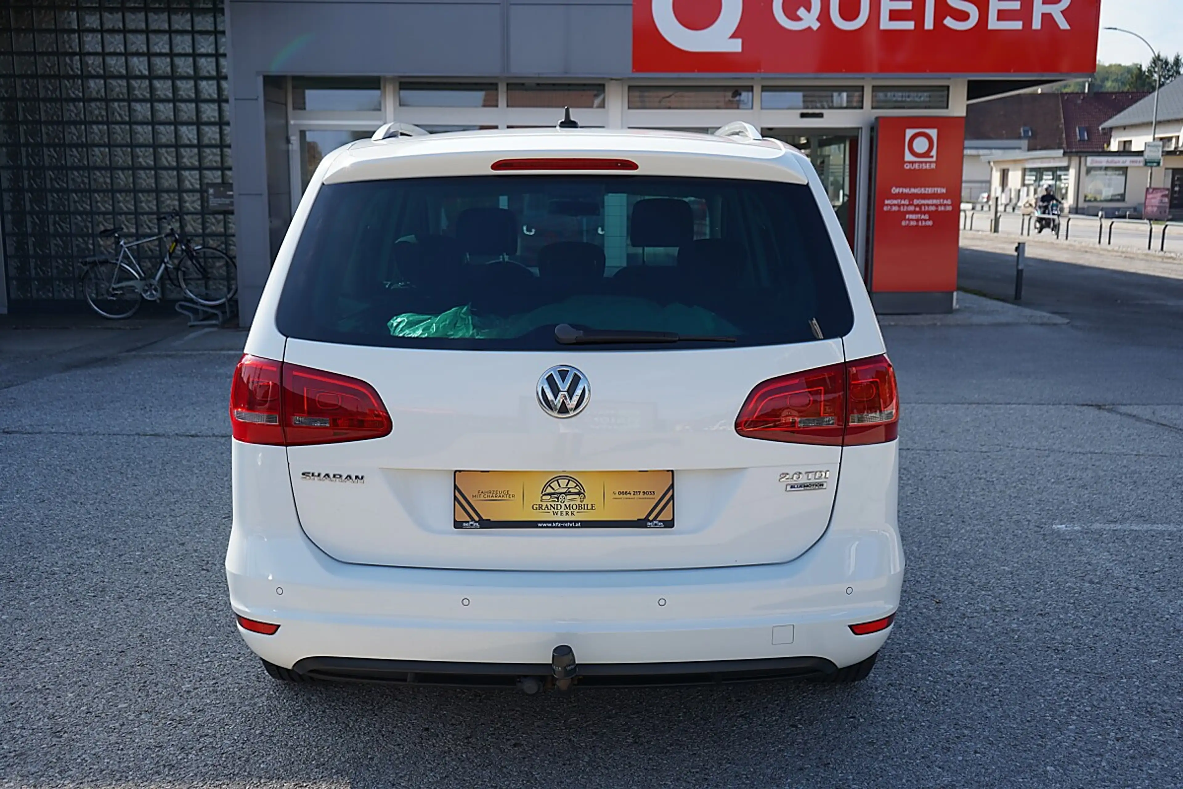 Volkswagen Sharan Karat BMT 2,0 TDI DSG — photo 8