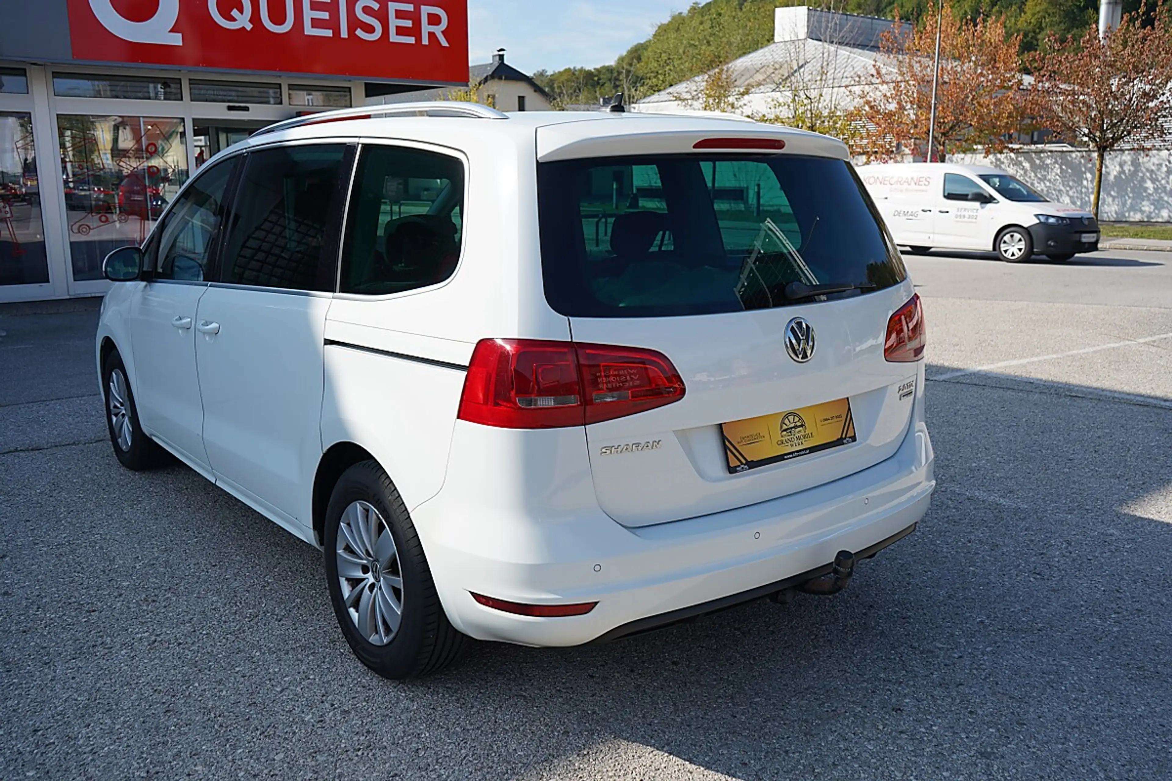Volkswagen Sharan Karat BMT 2,0 TDI DSG — photo 9