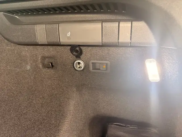 Volkswagen Tayron view 12