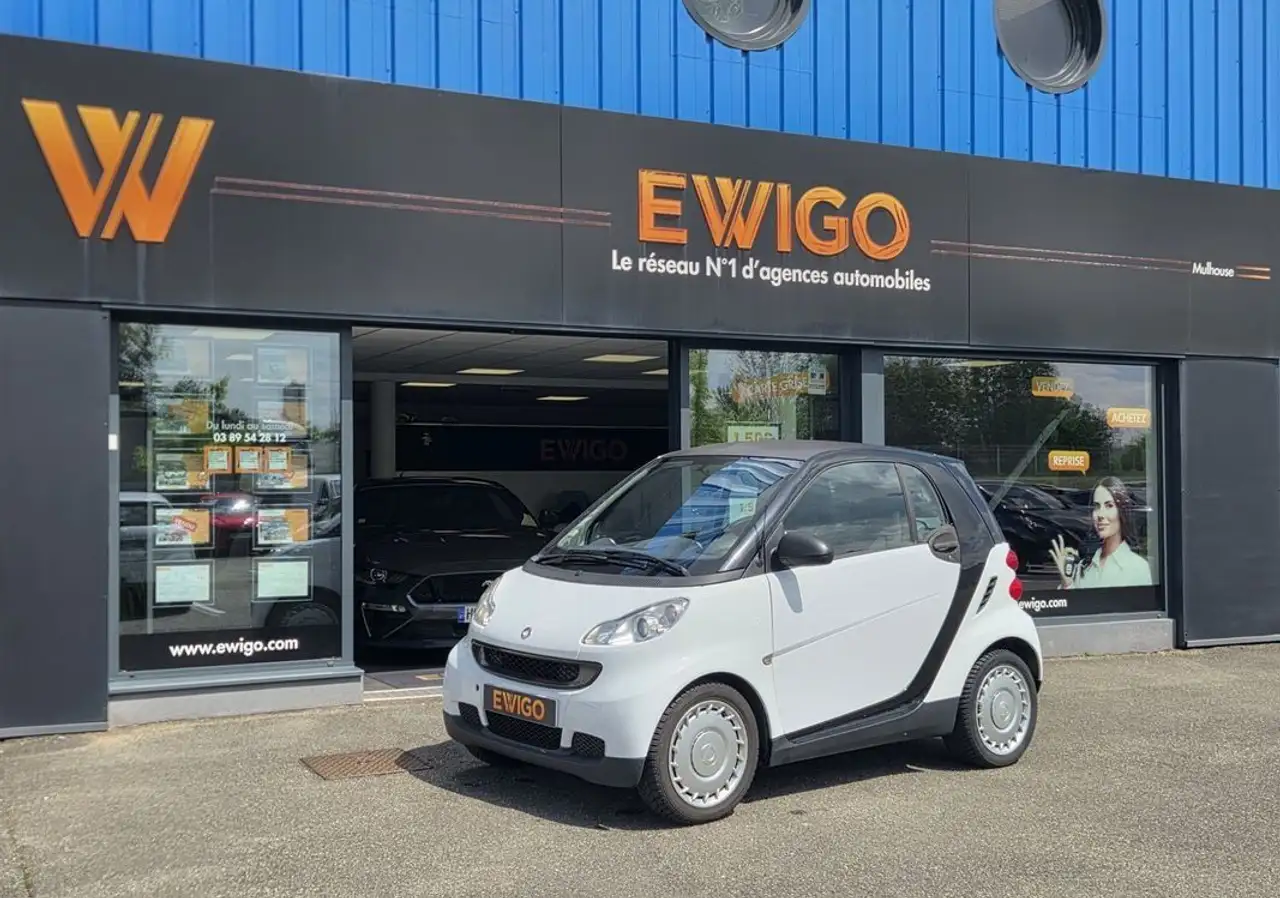 Smart forTwo 1.0 t 60ch black passion