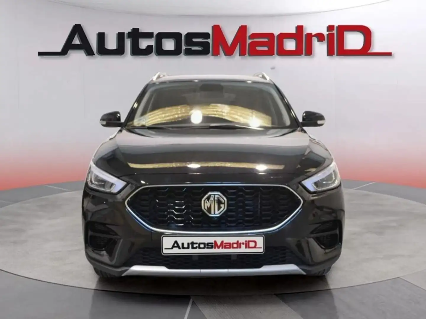 MG ZS 1.5 Comfort Schwarz - 2