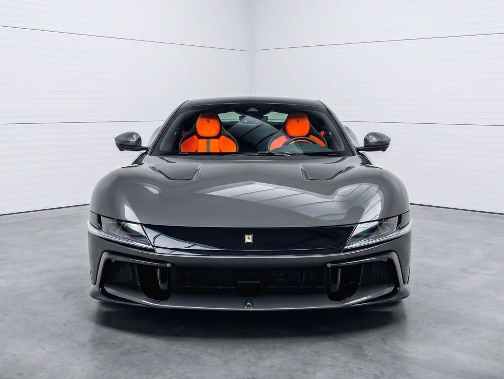 Ferrari 12 Cilindri 12Cilindri - foto 1