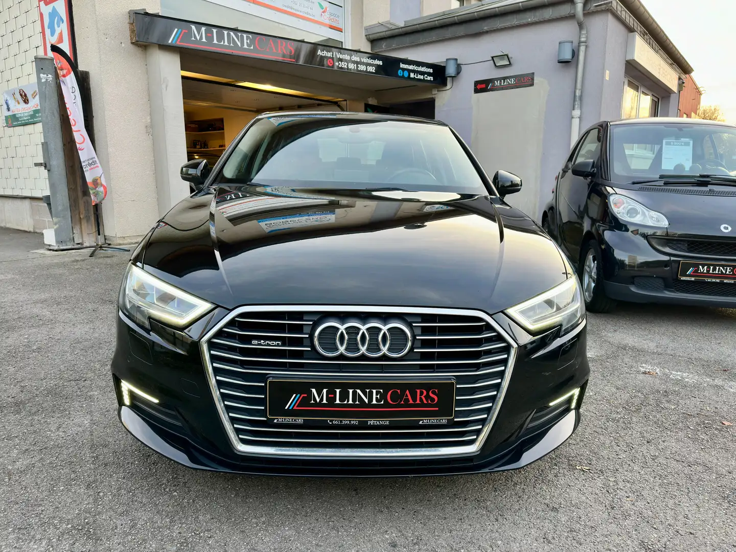 Audi A3 40 TFSI e 204ch S-tronic 6 Noir - 2