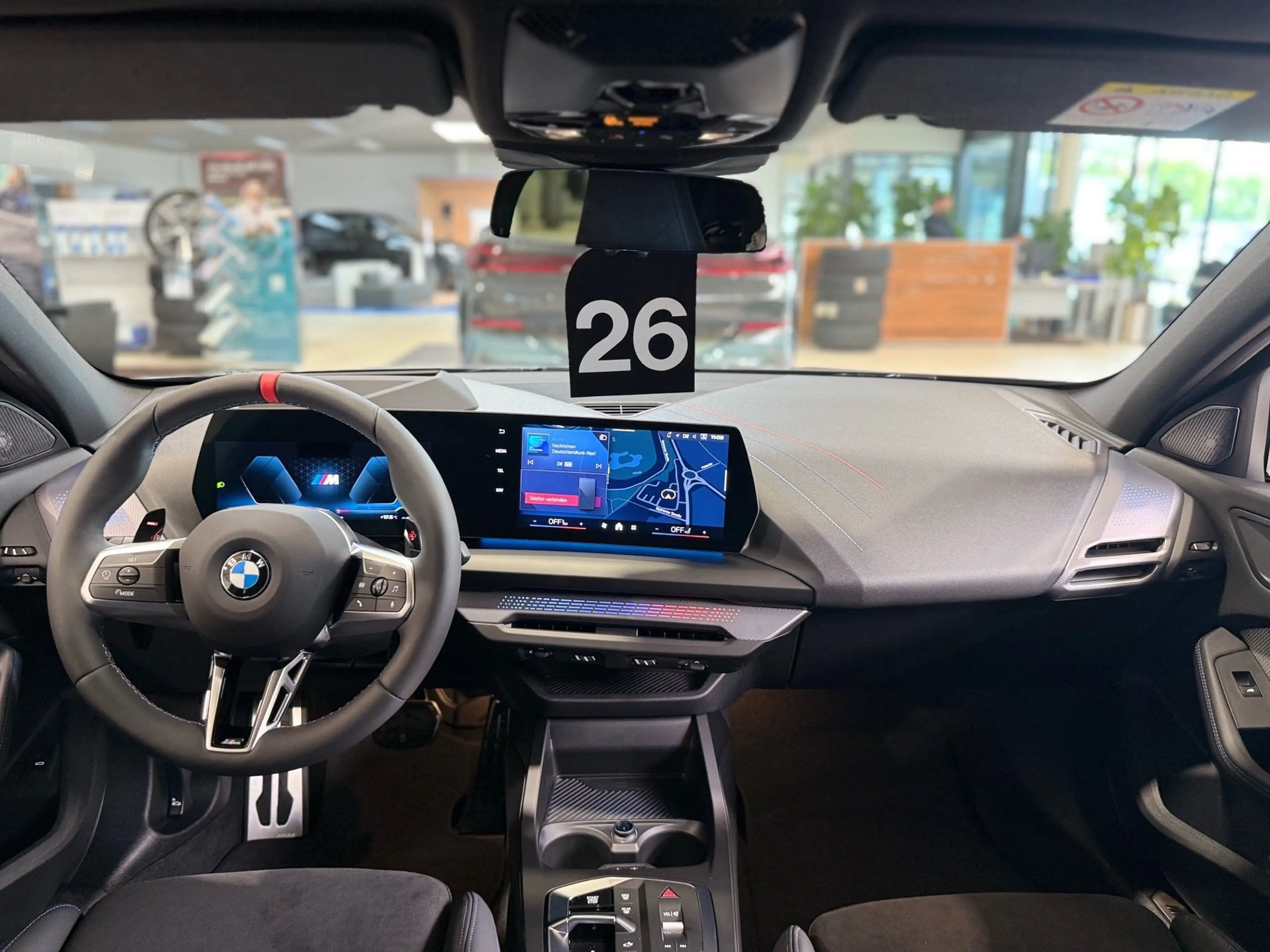 BMW 135 M135 xDrive M SportPro Head-Up 19" h&k Driving+ 36 — photo 13